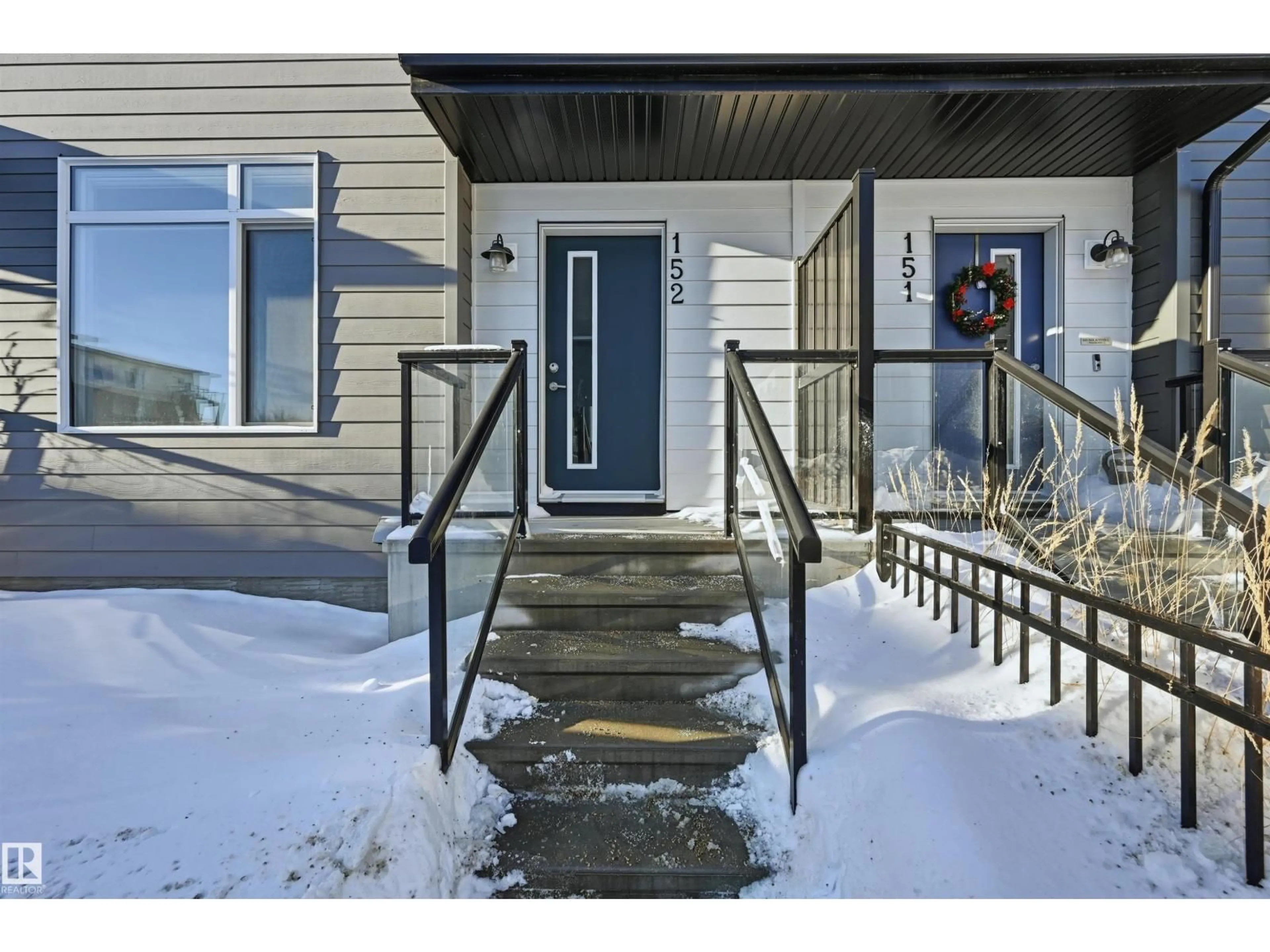 Indoor entryway for 804 - 152 WELSH DR, Edmonton Alberta T6X1Y8