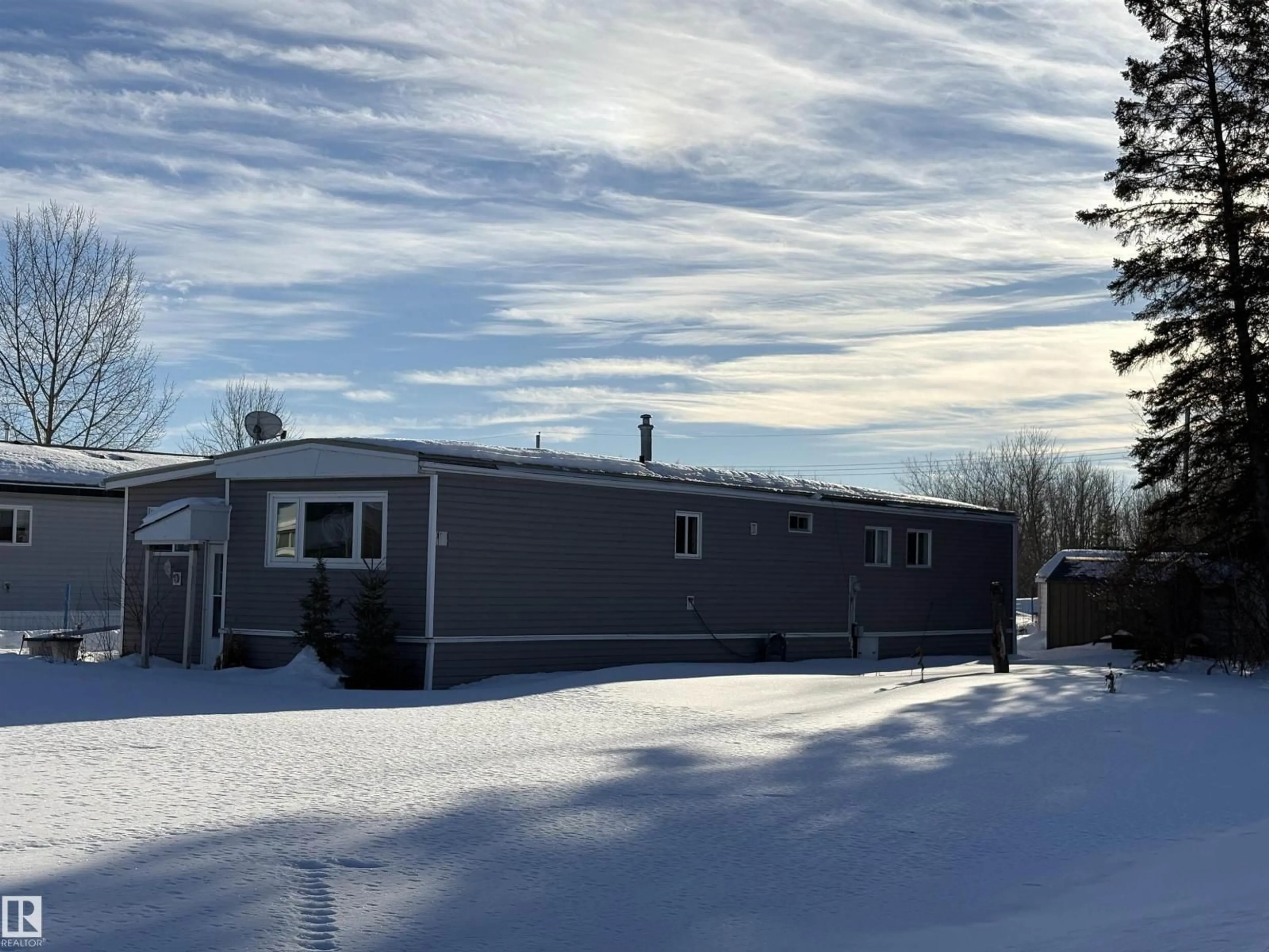 Unknown for 5135 50 AV, Warspite Alberta T0A3N0