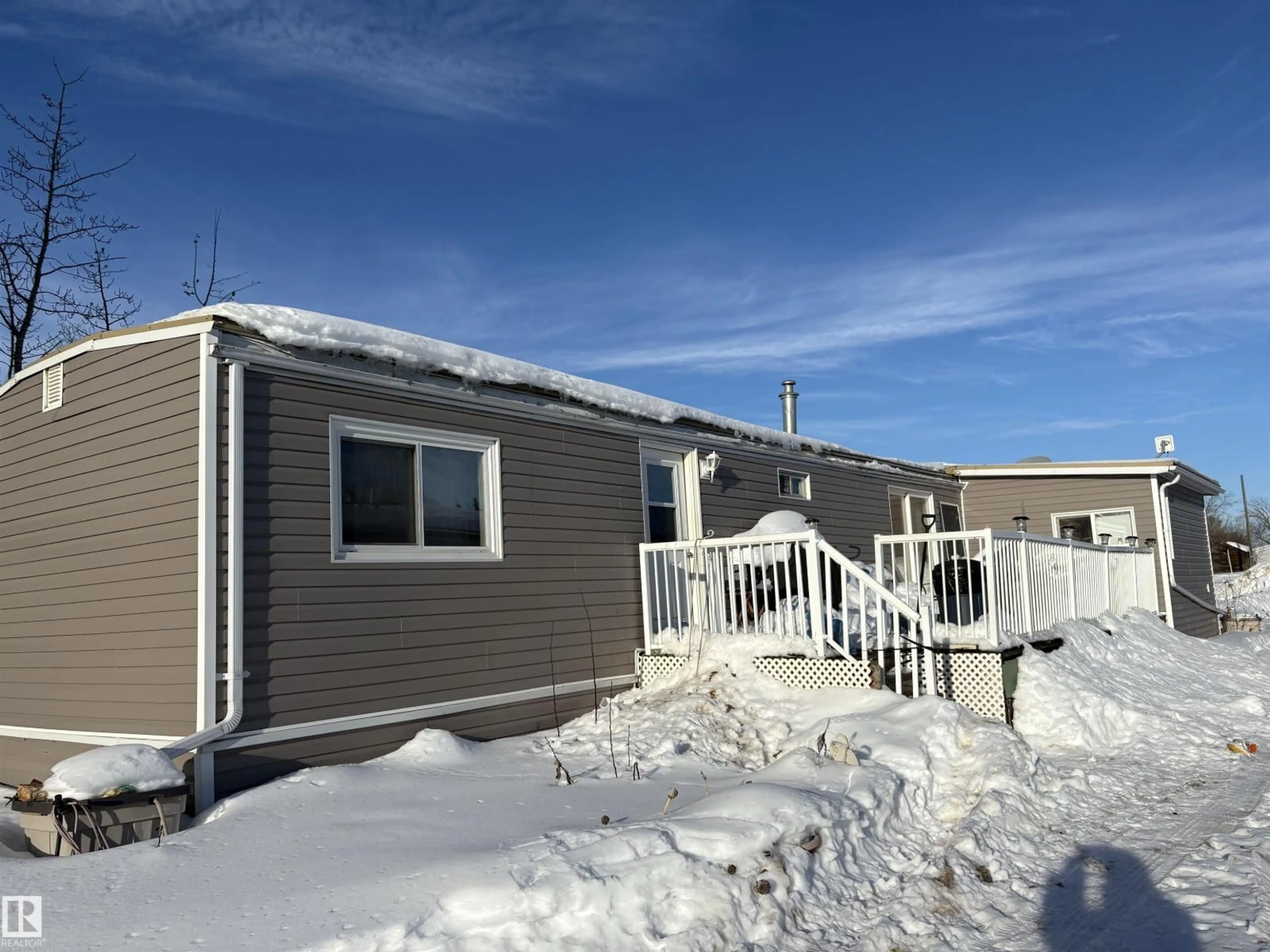 Home with vinyl exterior material, unknown for 5135 50 AV, Warspite Alberta T0A3N0