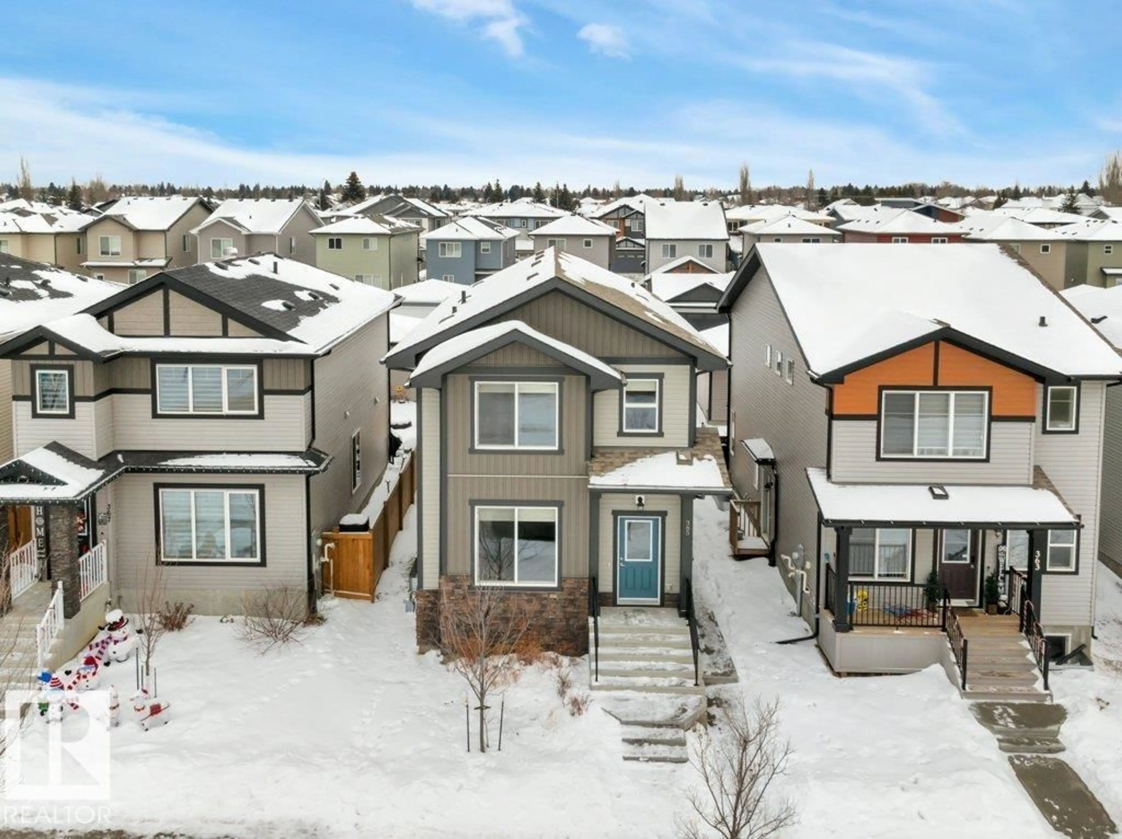 A pic from outside/outdoor area/front of a property/back of a property/a pic from drone, street for 365 WEST DR, Leduc Alberta T9E1J2