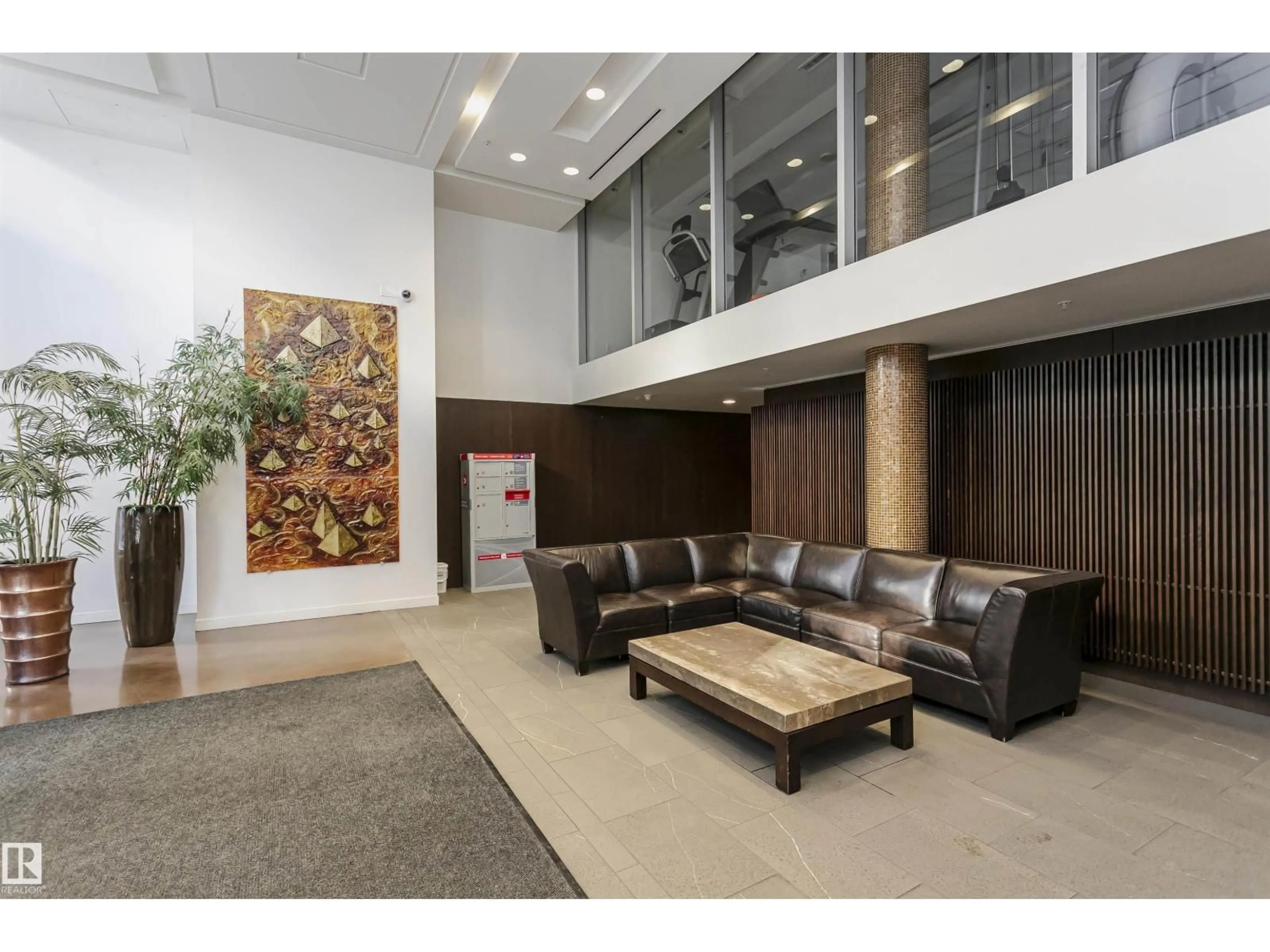 Lobby for 707 - 2612 109 ST, Edmonton Alberta T6J3T1