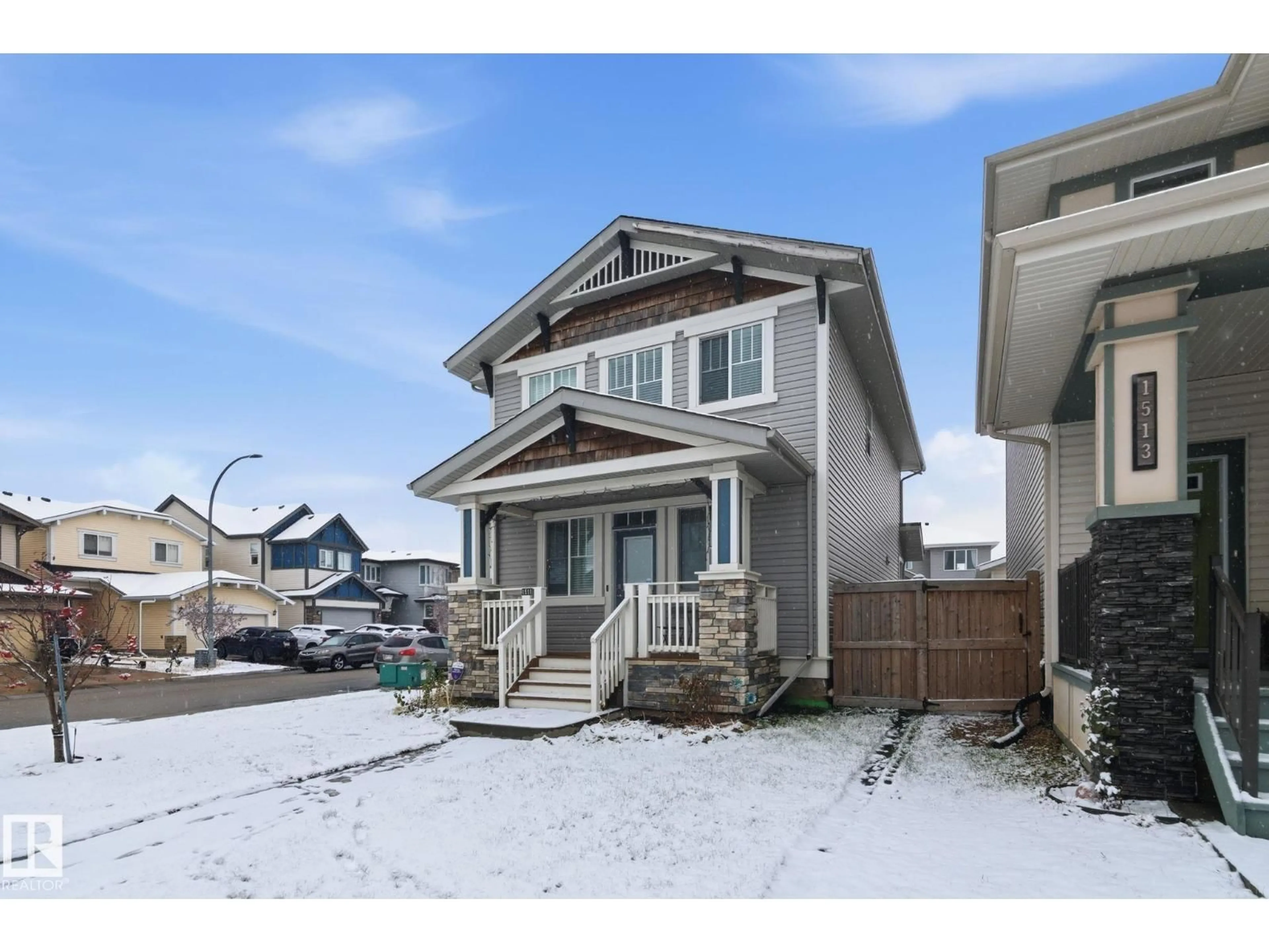 Home with vinyl exterior material, street for 1511 SECORD RD, Edmonton Alberta T5T7B4