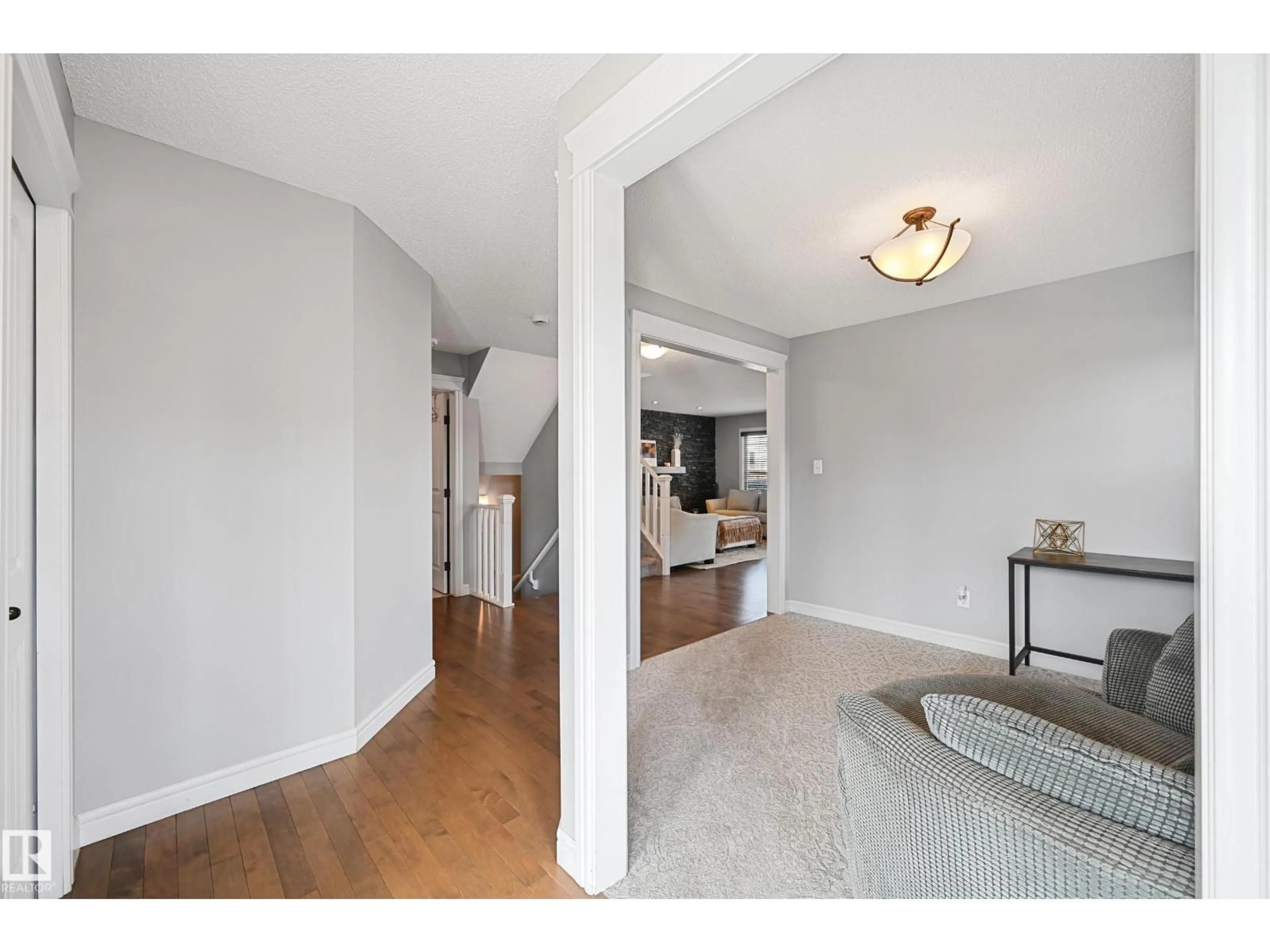 Indoor entryway for 178 WOODBRIDGE LI, Fort Saskatchewan Alberta T8L0P4