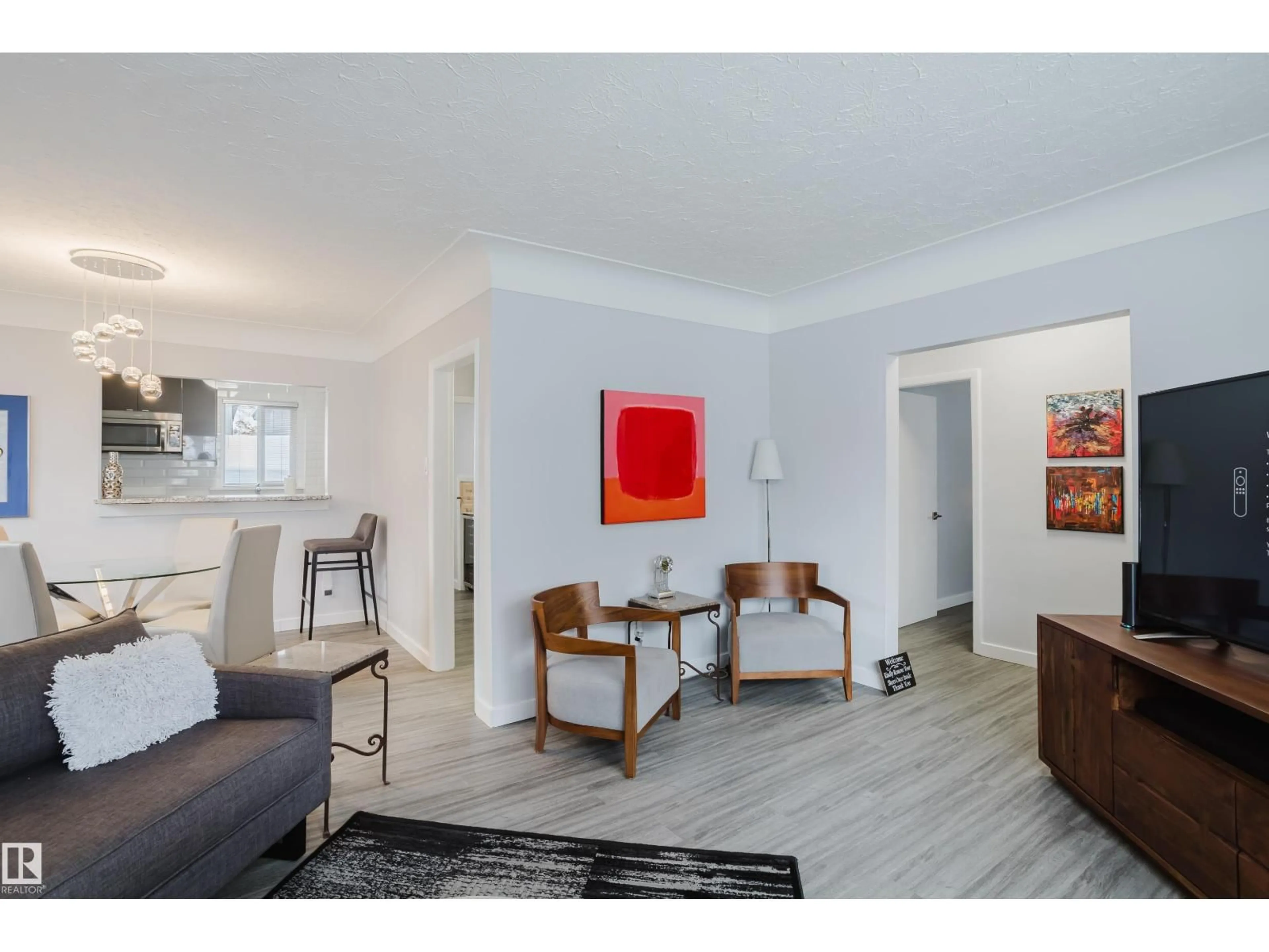 Unknown for 11708 130 ST, Edmonton Alberta T5J1A1