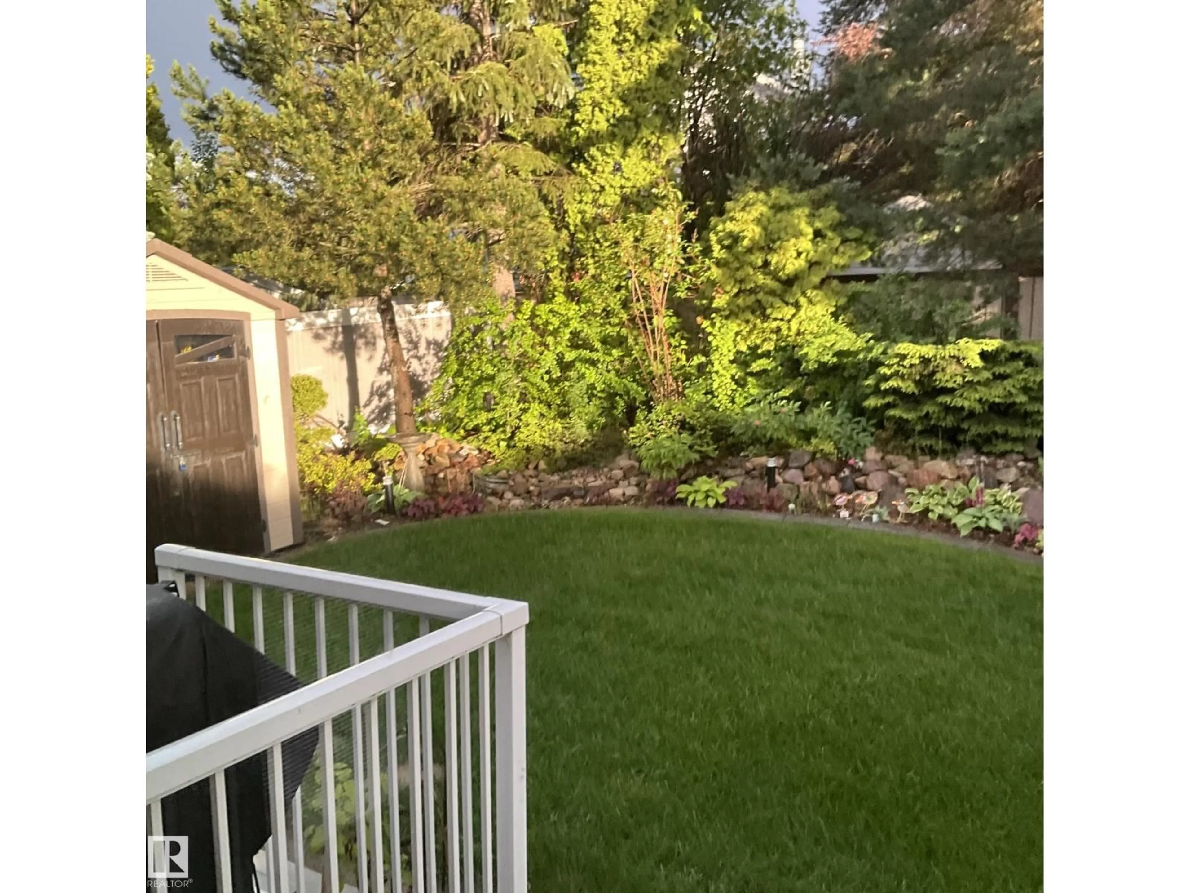 Unknown for 114 MEADOWVIEW DR, Sherwood Park Alberta T8H1M4