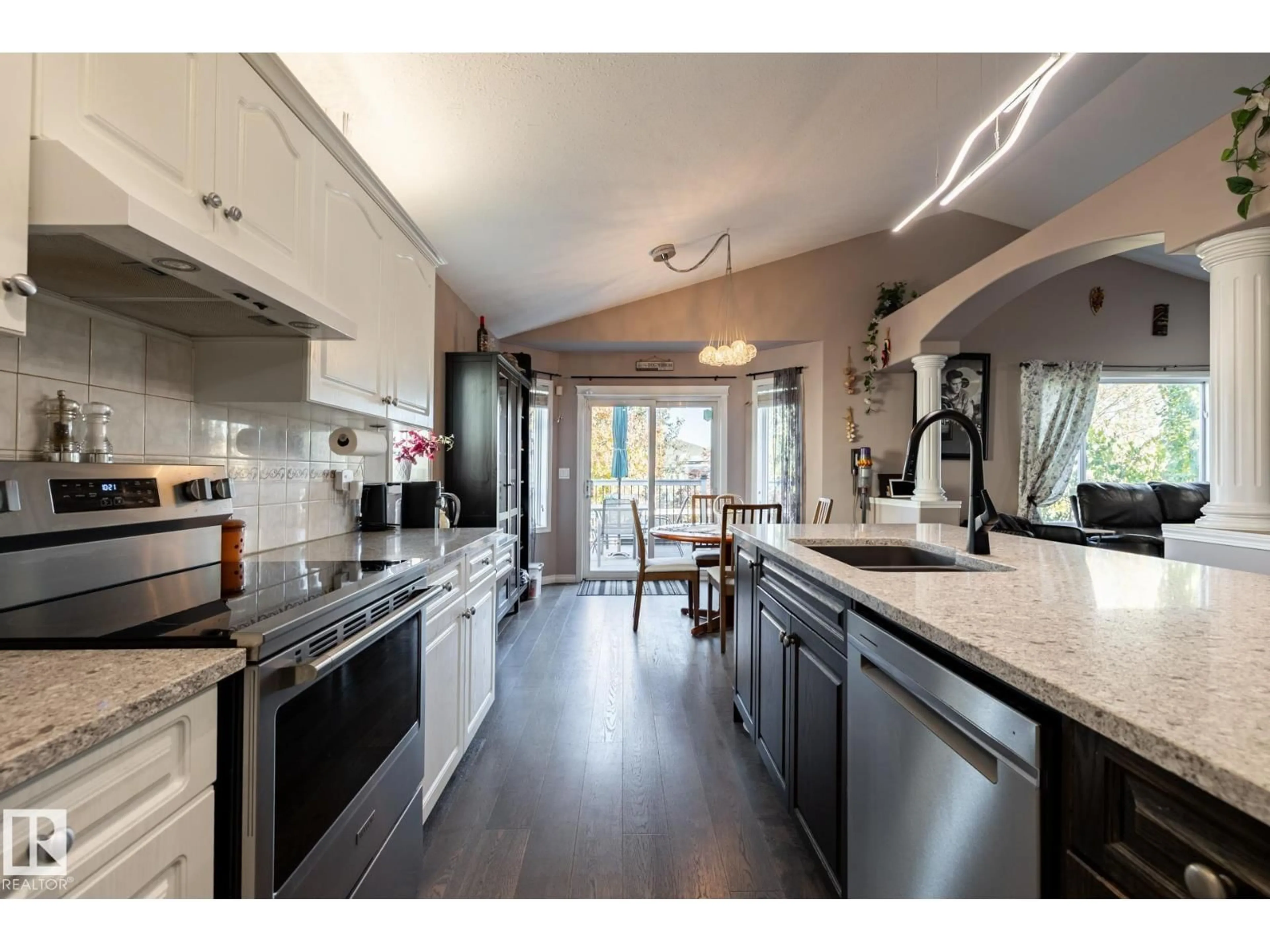 Open concept kitchen, unknown for 40 DEER PARK BV, Spruce Grove Alberta T7X3J6