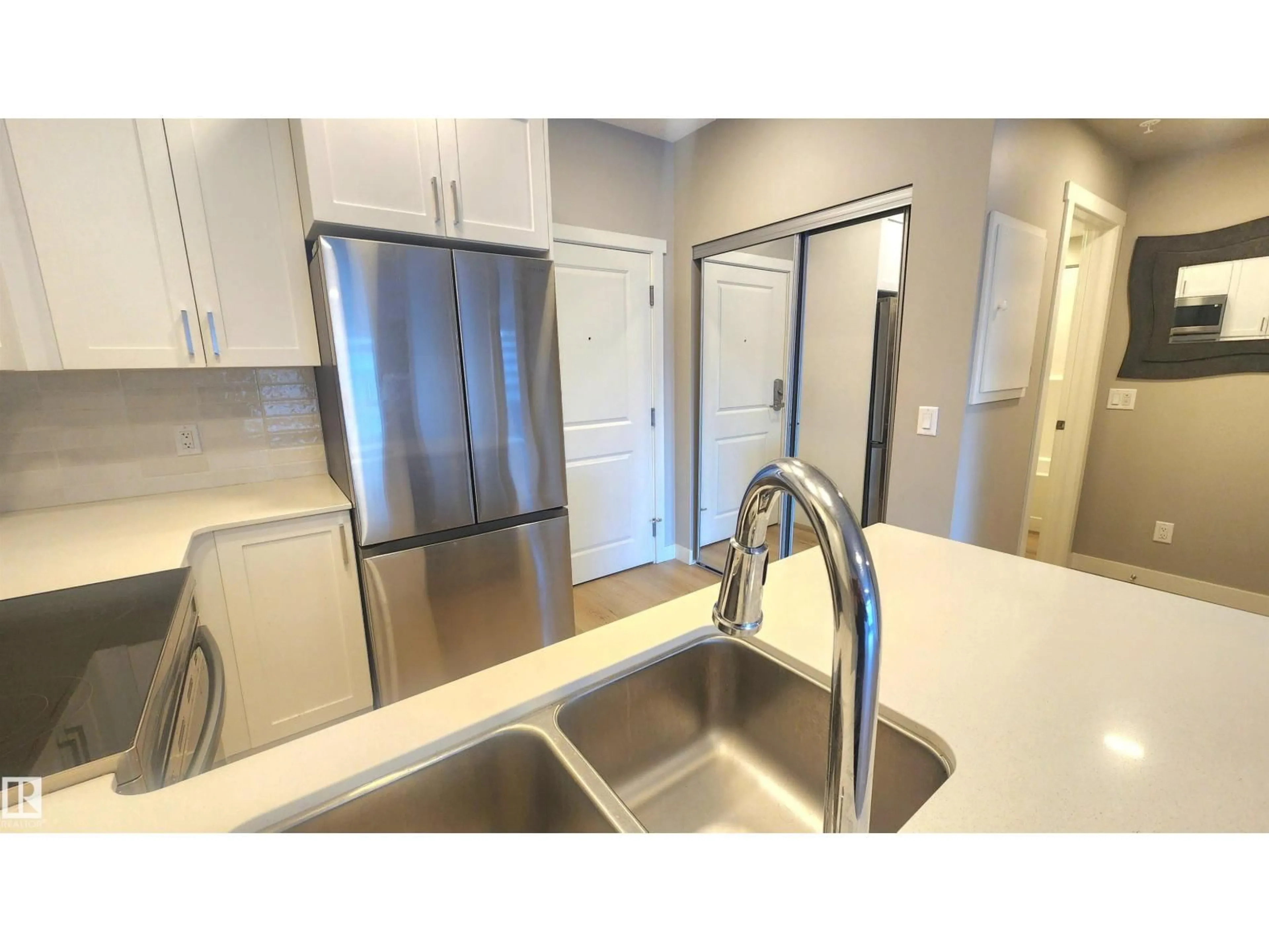 Unknown for 226 12804 140 AV, Edmonton Alberta T6V1K4