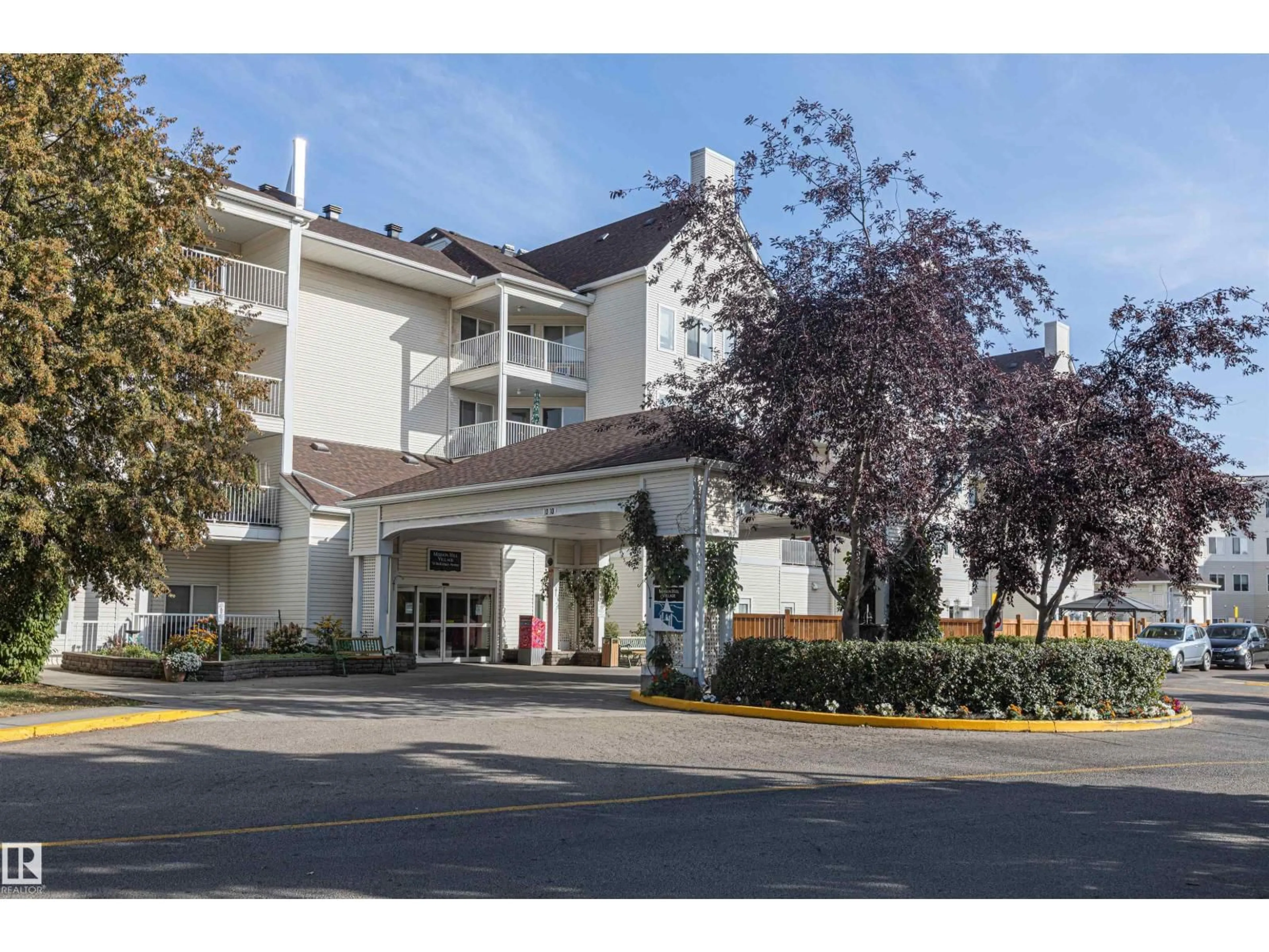 Patio, street for 78 - 203 MCKENNEY AV, St. Albert Alberta T8N1L9