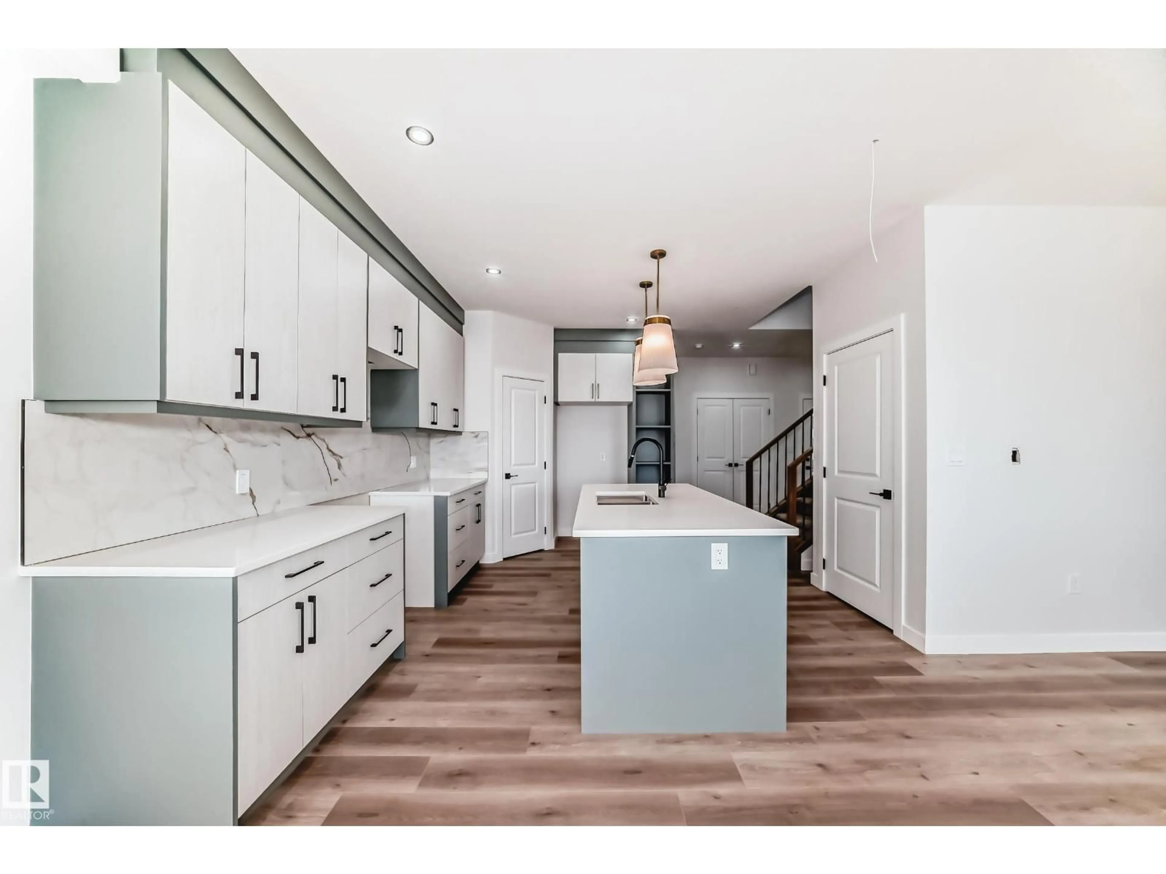 Open concept kitchen, unknown for 24 AXELWOOD, Spruce Grove Alberta T7X4G4