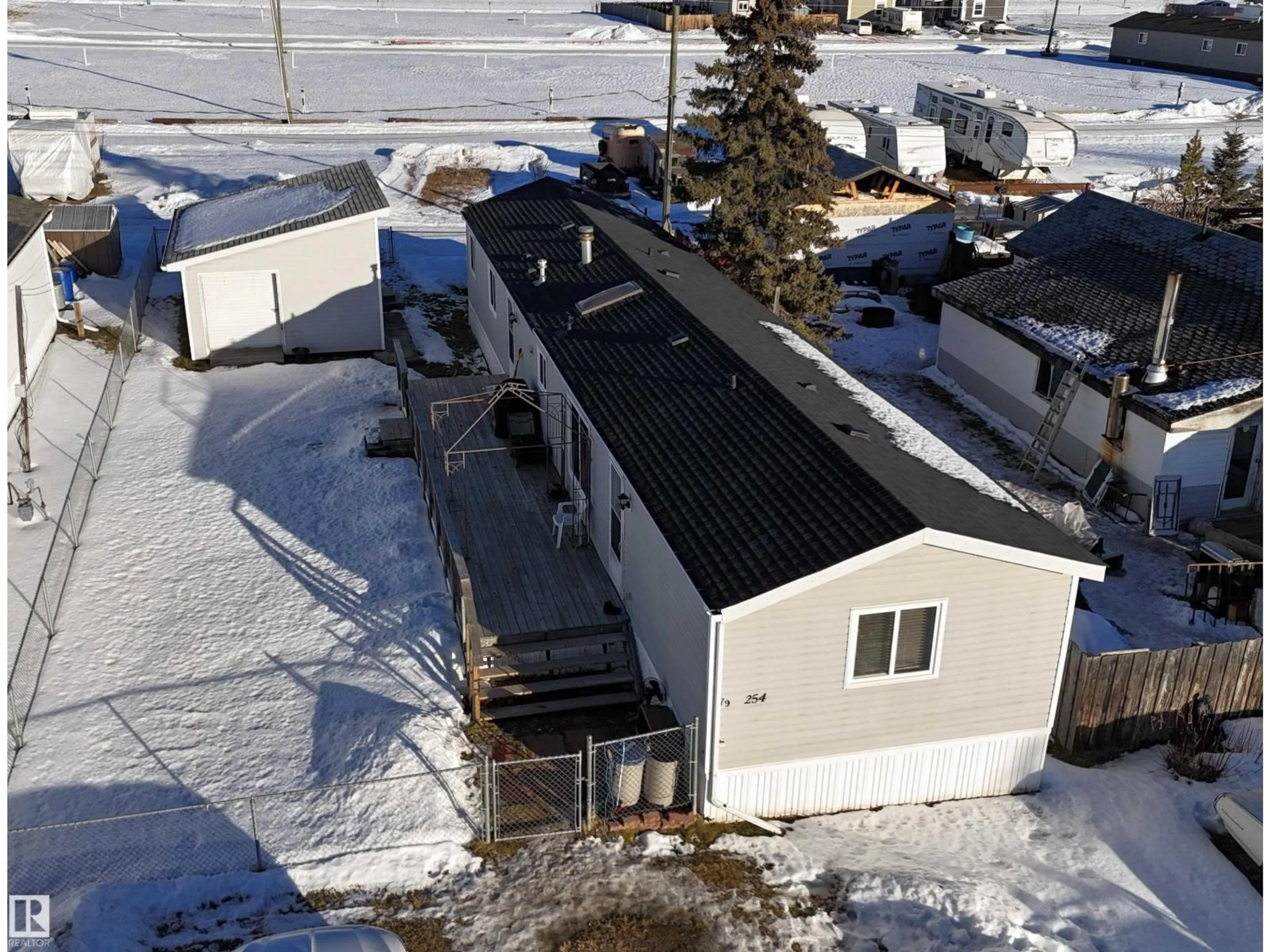 A pic from outside/outdoor area/front of a property/back of a property/a pic from drone, building for 80 - 254 49231 RR, Rural Brazeau County Alberta T7A1L7