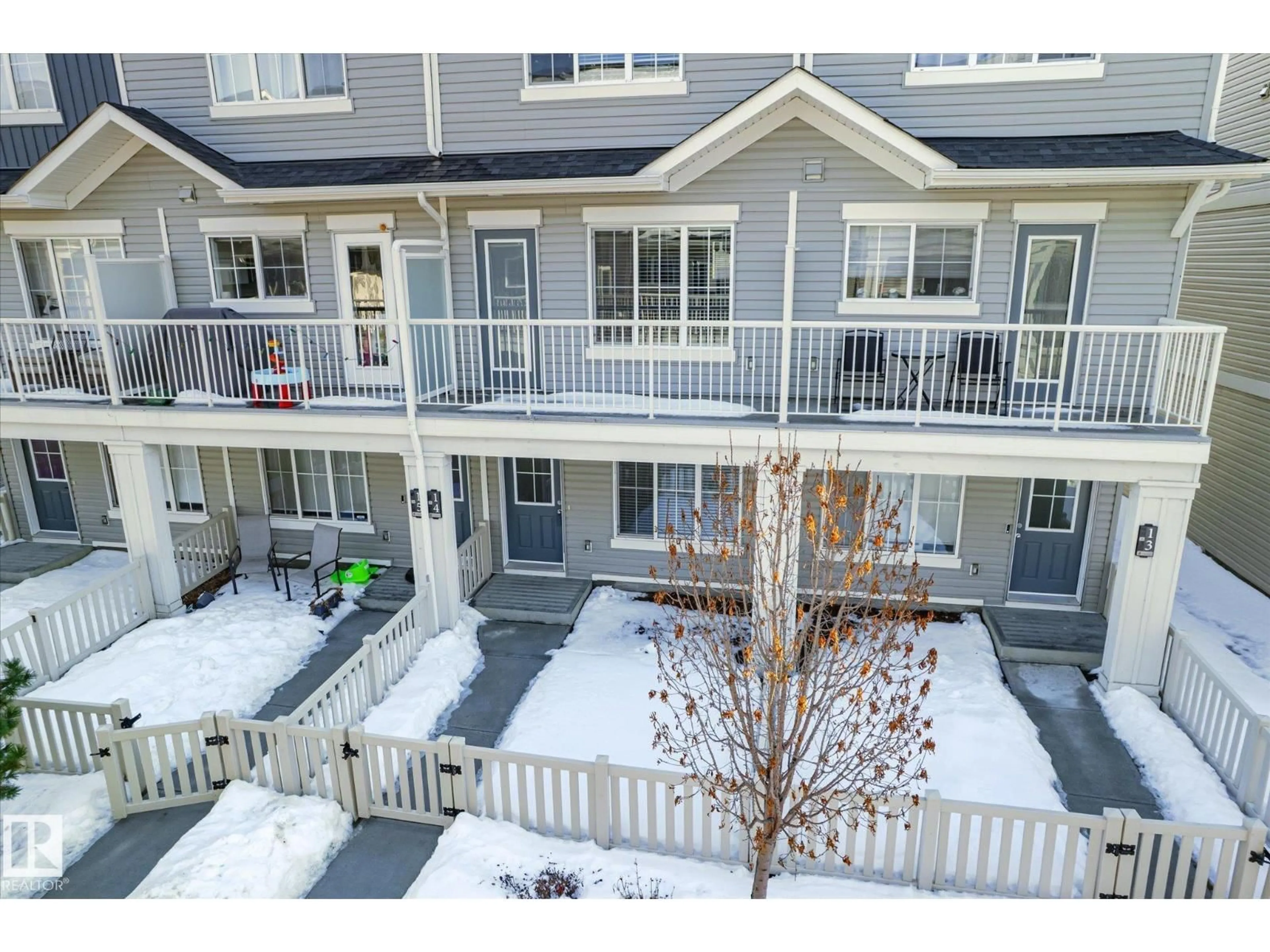 A pic from outside/outdoor area/front of a property/back of a property/a pic from drone, mountain view for 14 - 1110 DANIELS LINK LI, Edmonton Alberta T6W4N6