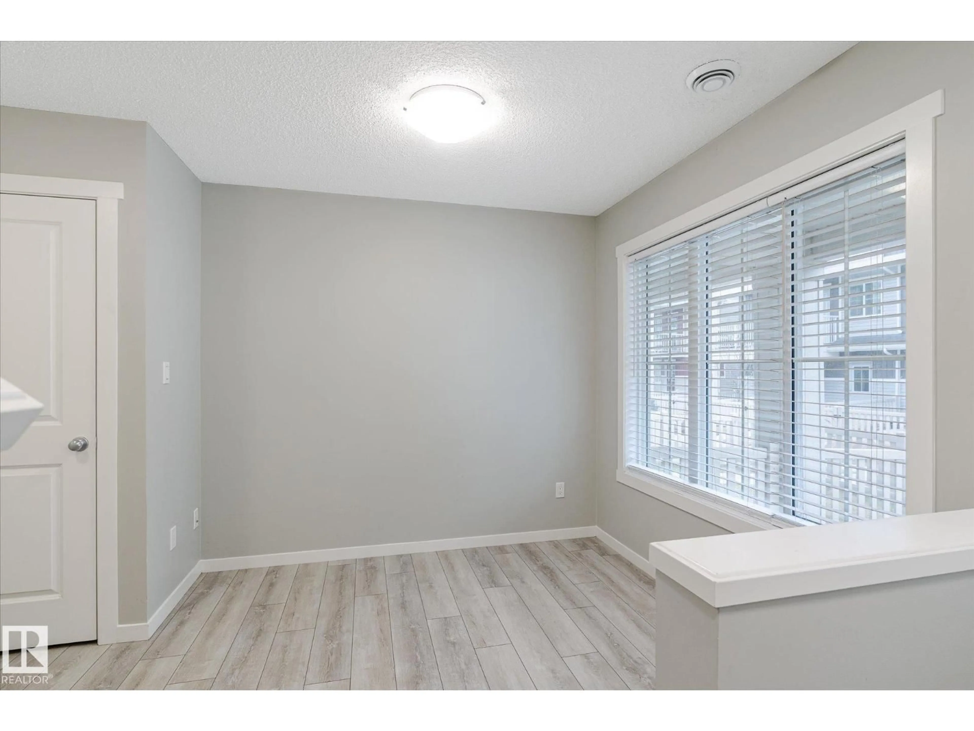 A pic of a room for 14 - 1110 DANIELS LINK LI, Edmonton Alberta T6W4N6