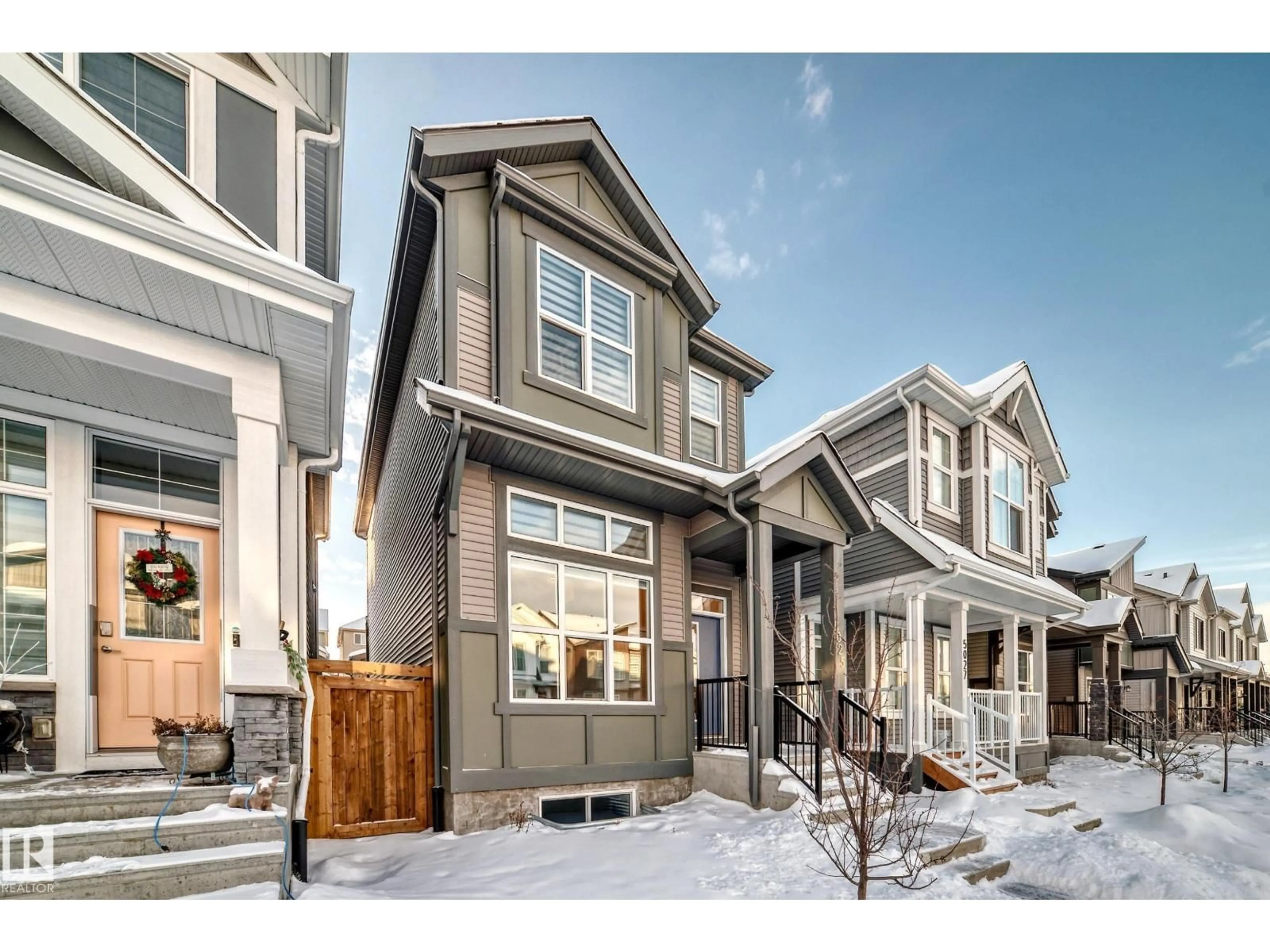 Home with vinyl exterior material, street for SW - 5025 KINNEY LINK LI, Edmonton Alberta T6W5G4