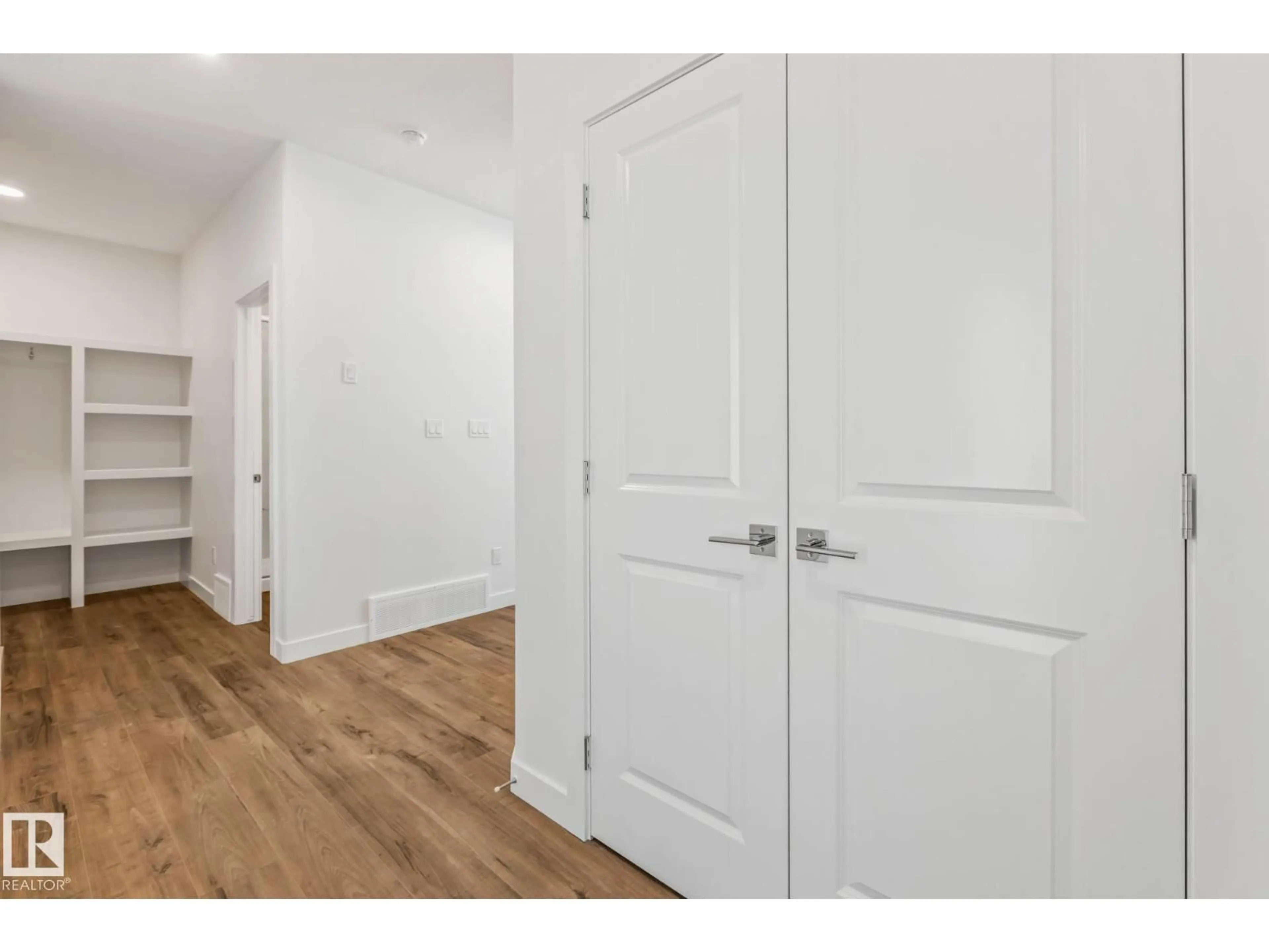 Unknown for 121 FICUS WY, Fort Saskatchewan Alberta T8L1X8