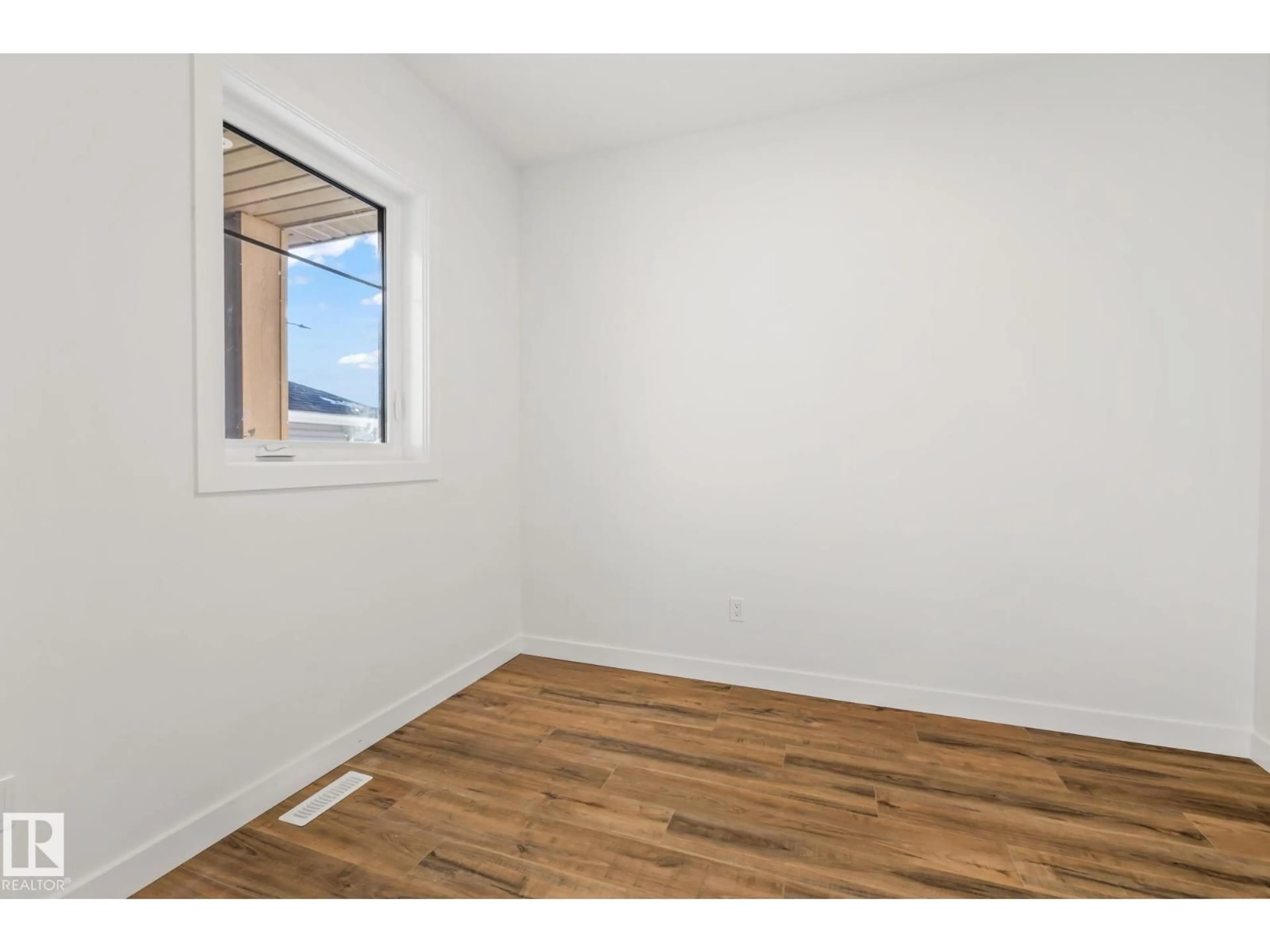 A pic of a room for 121 FICUS WY, Fort Saskatchewan Alberta T8L1X8