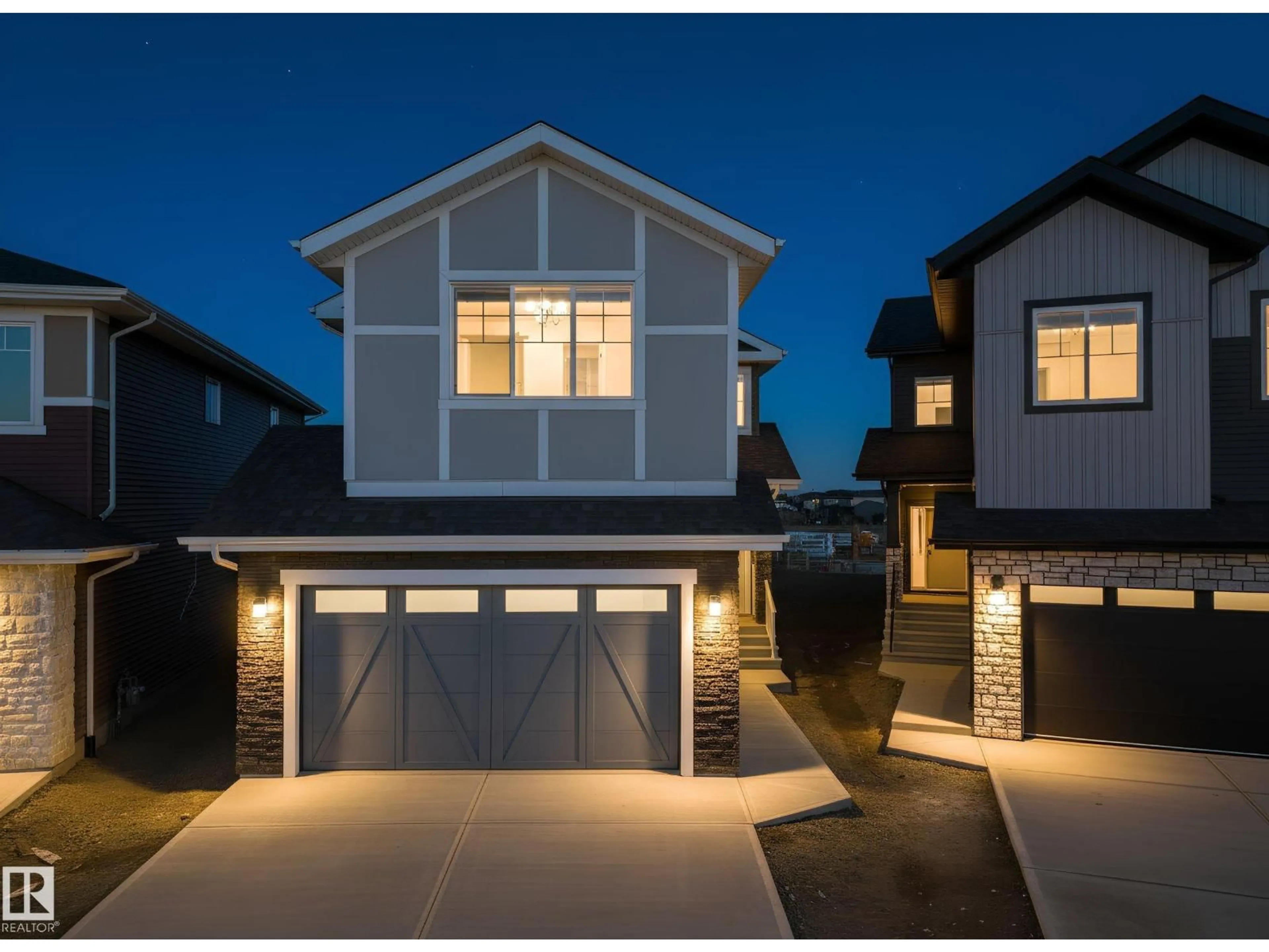 Home with vinyl exterior material, street for 3307 CHERNOWSKI WAY, Edmonton Alberta T6W5V6