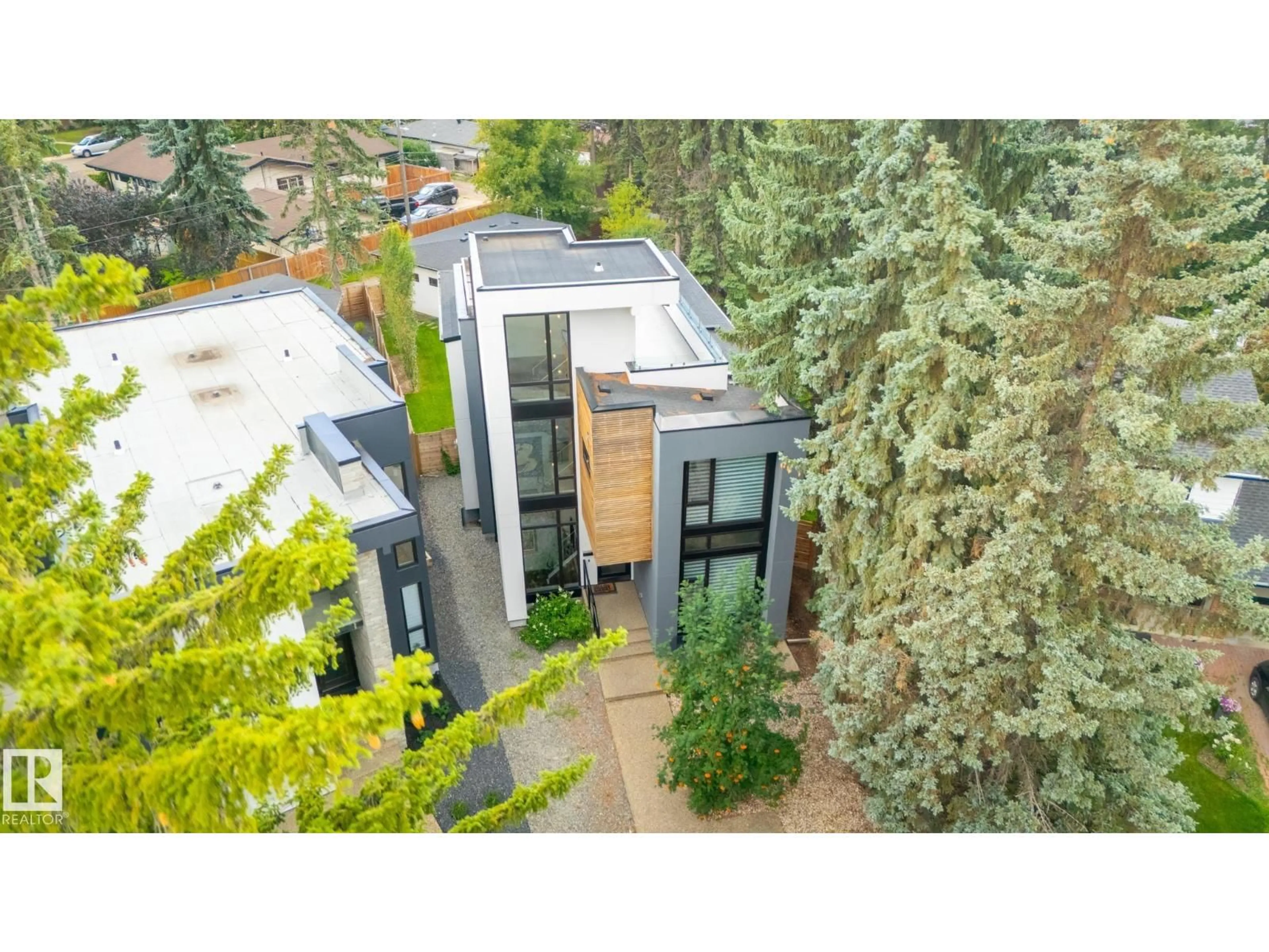 A pic from outside/outdoor area/front of a property/back of a property/a pic from drone, unknown for 14027 91A AV, Edmonton Alberta T5R5A8