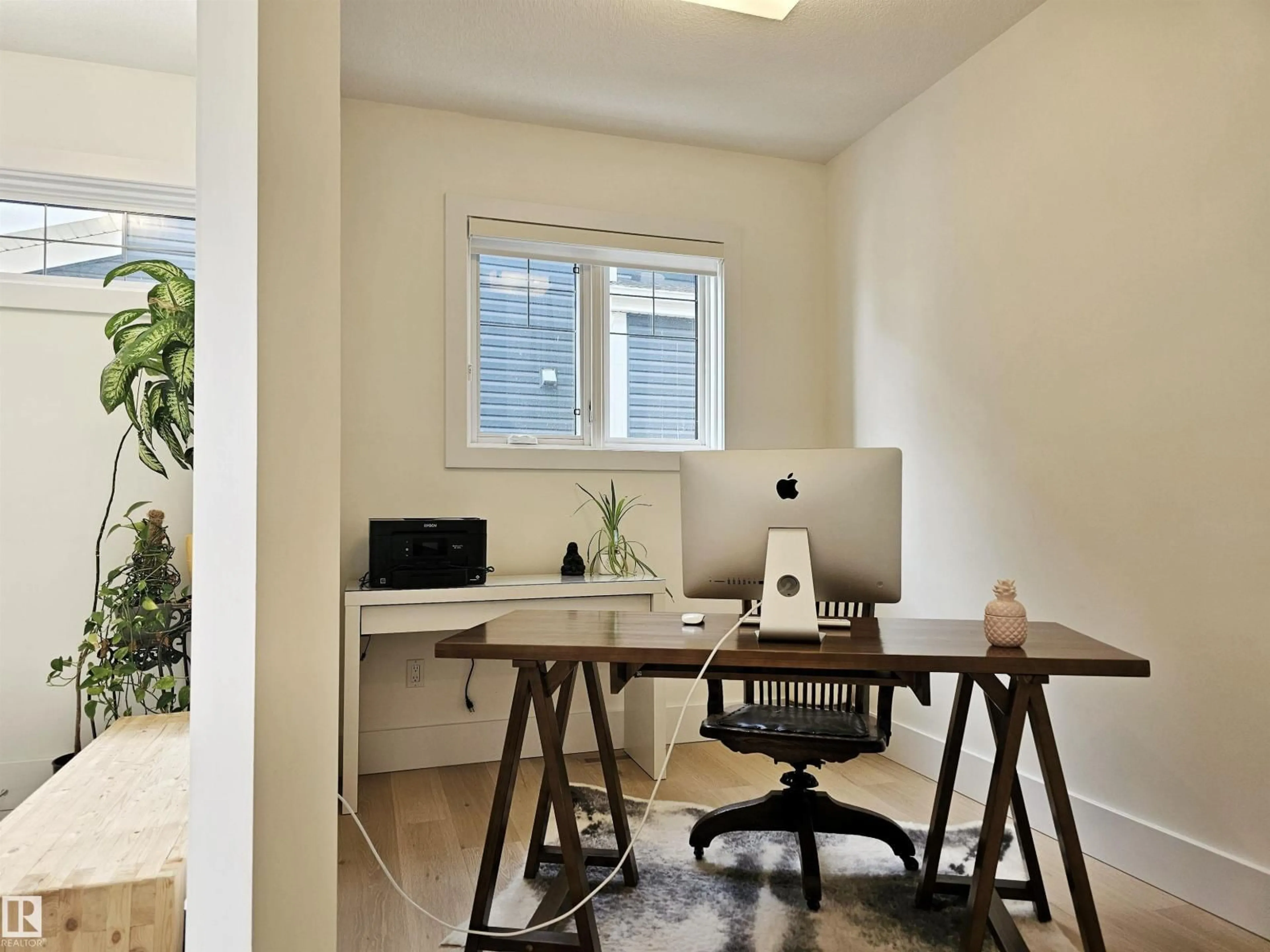 A pic of a room for 1265 PEREGRINE TERRACE, Edmonton Alberta T5S0M4