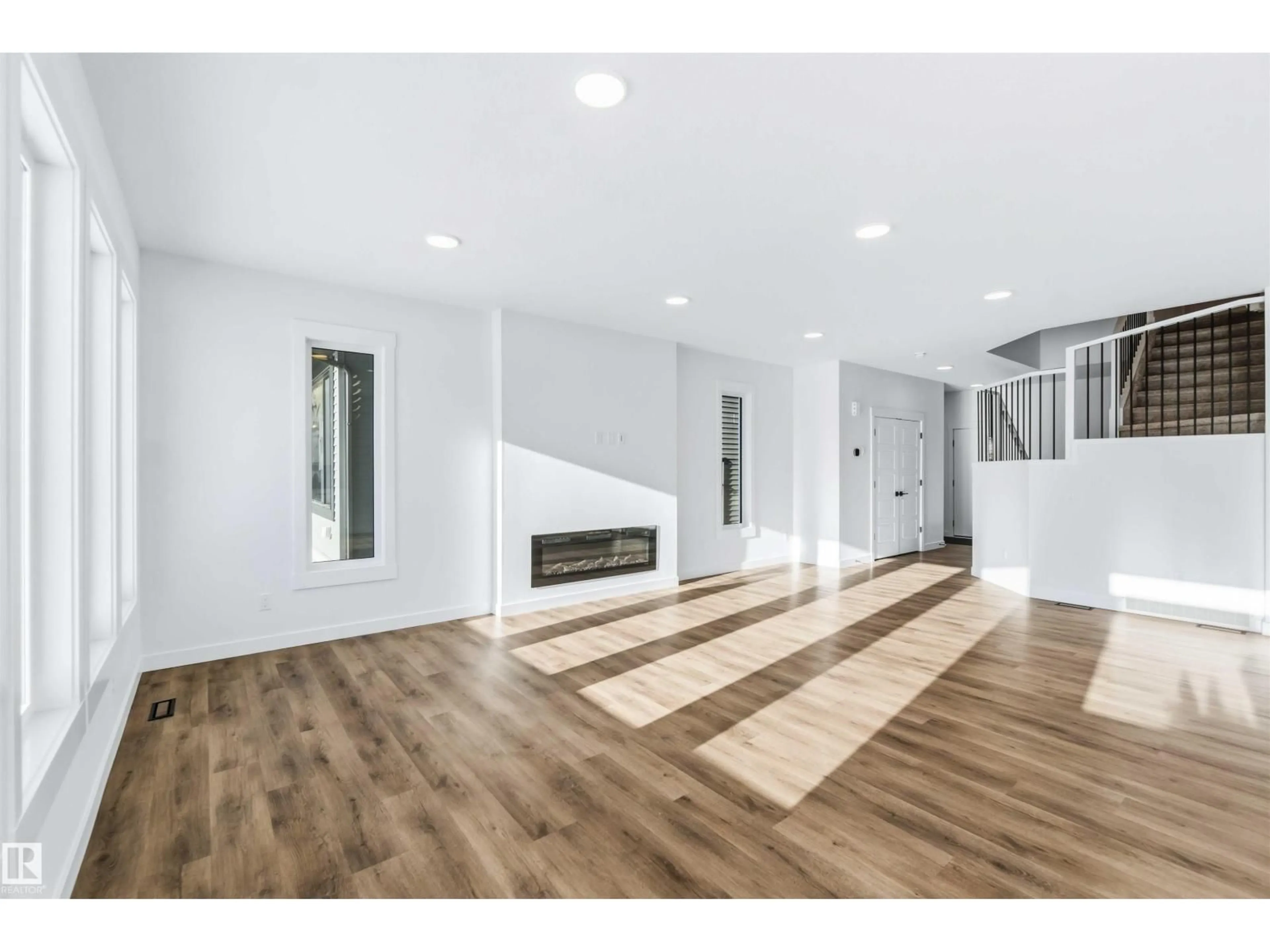 Unknown for 2211 4 AV, Edmonton Alberta T6X3L4