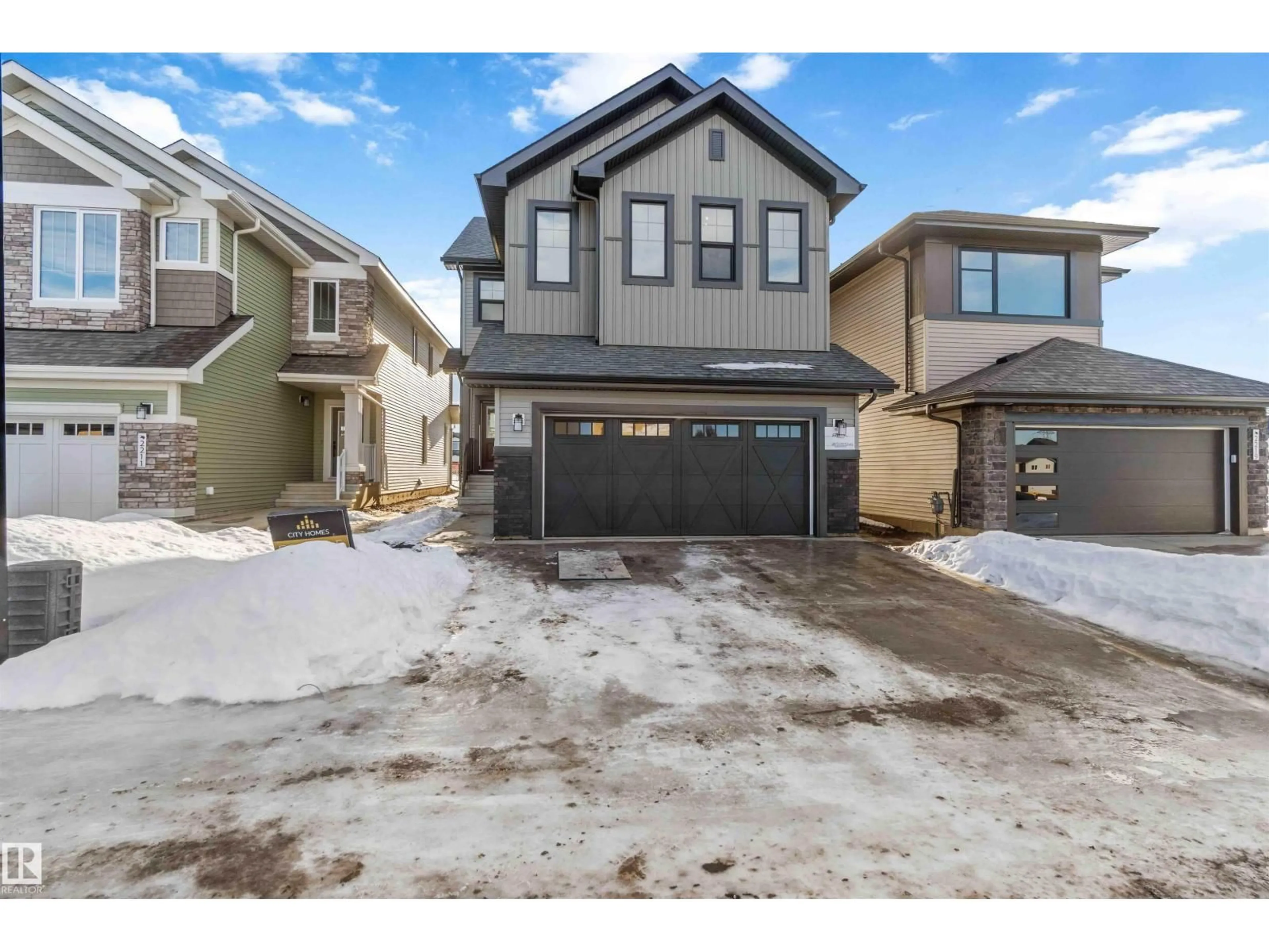 Unknown for 2215 4 AV, Edmonton Alberta T6X3L4