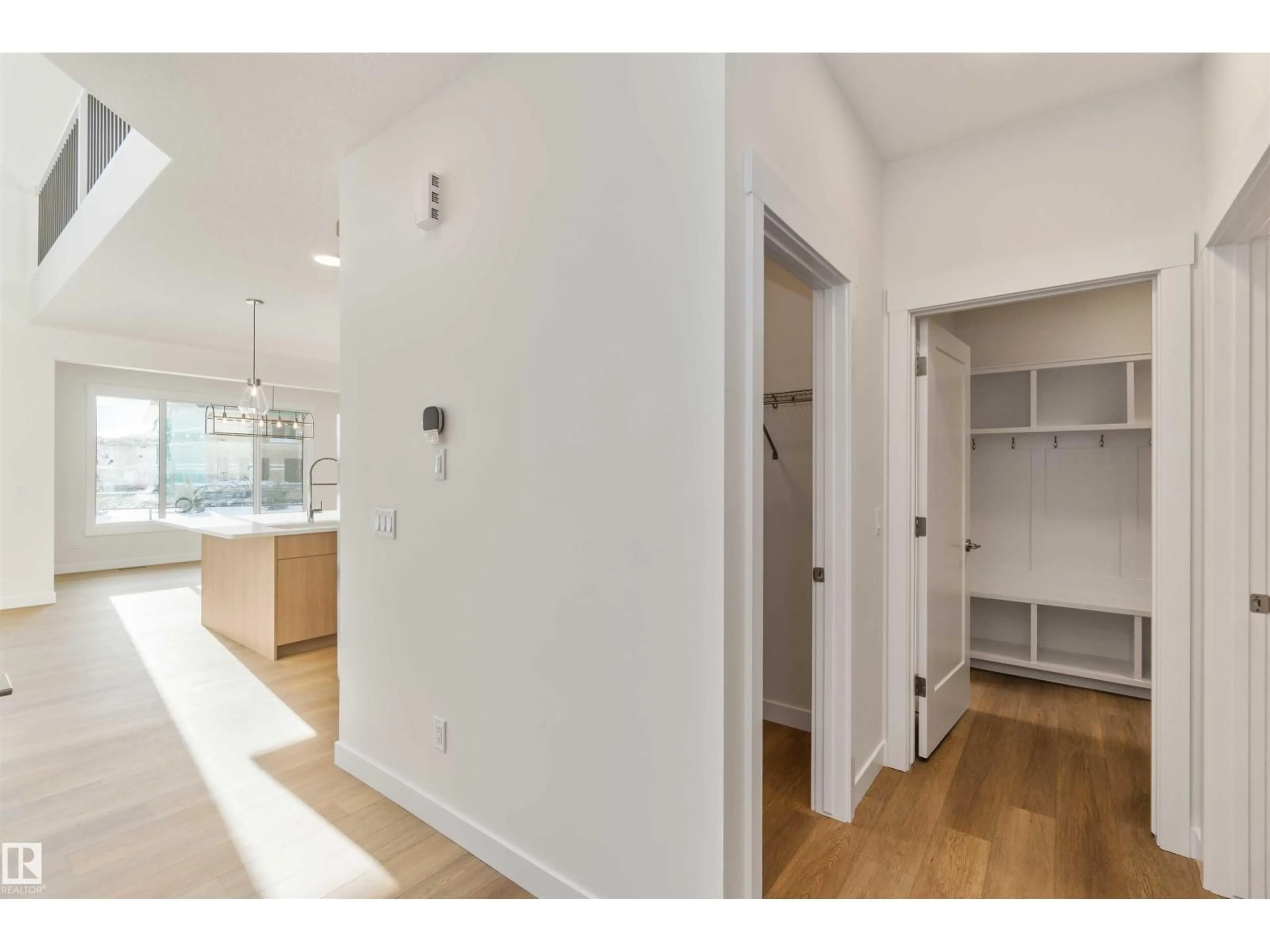 Indoor entryway for 2215 4 AV, Edmonton Alberta T6X3L4