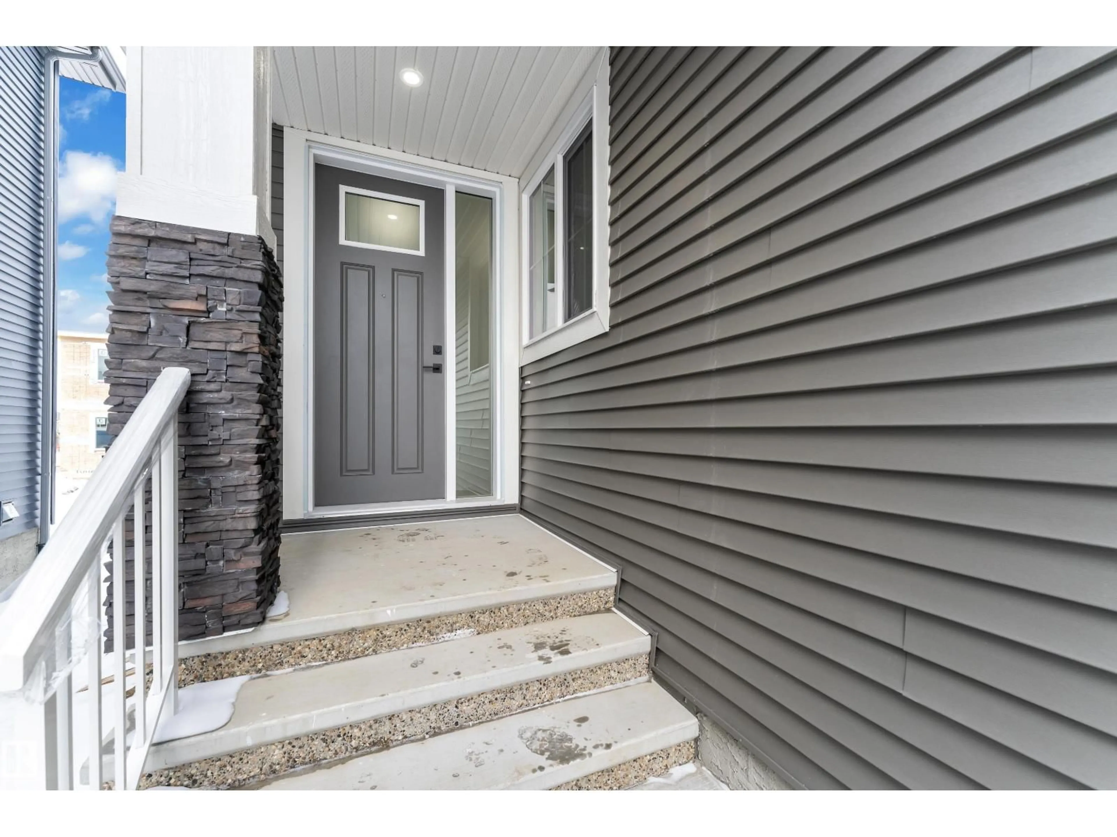 Indoor entryway for 4306 35 ST, Beaumont Alberta T4X3G4