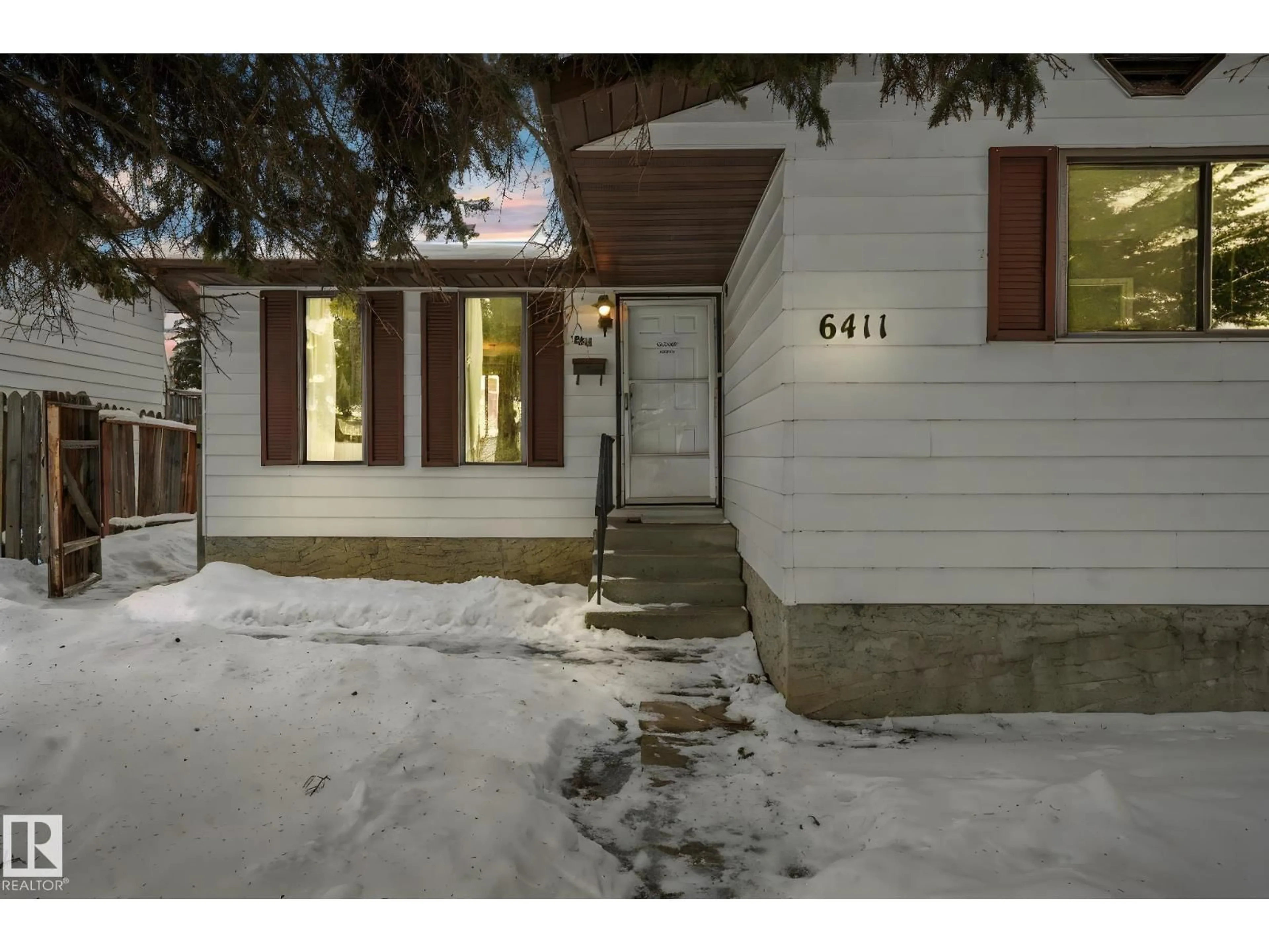 Unknown for 6411 12 AV, Edmonton Alberta T6L2G3