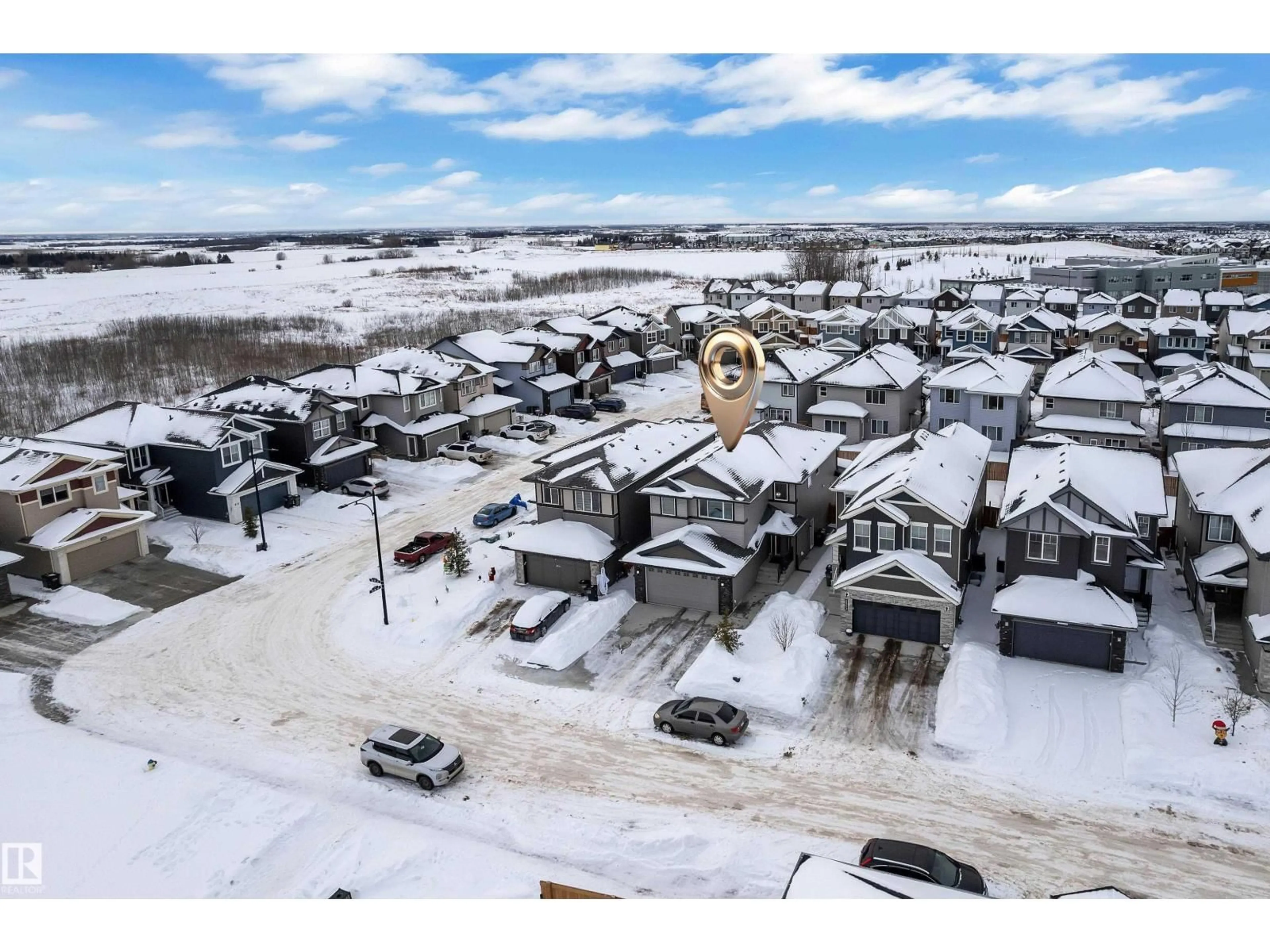 A pic from outside/outdoor area/front of a property/back of a property/a pic from drone, street for SW SW - 2356 53 ST, Edmonton Alberta T6X2P2