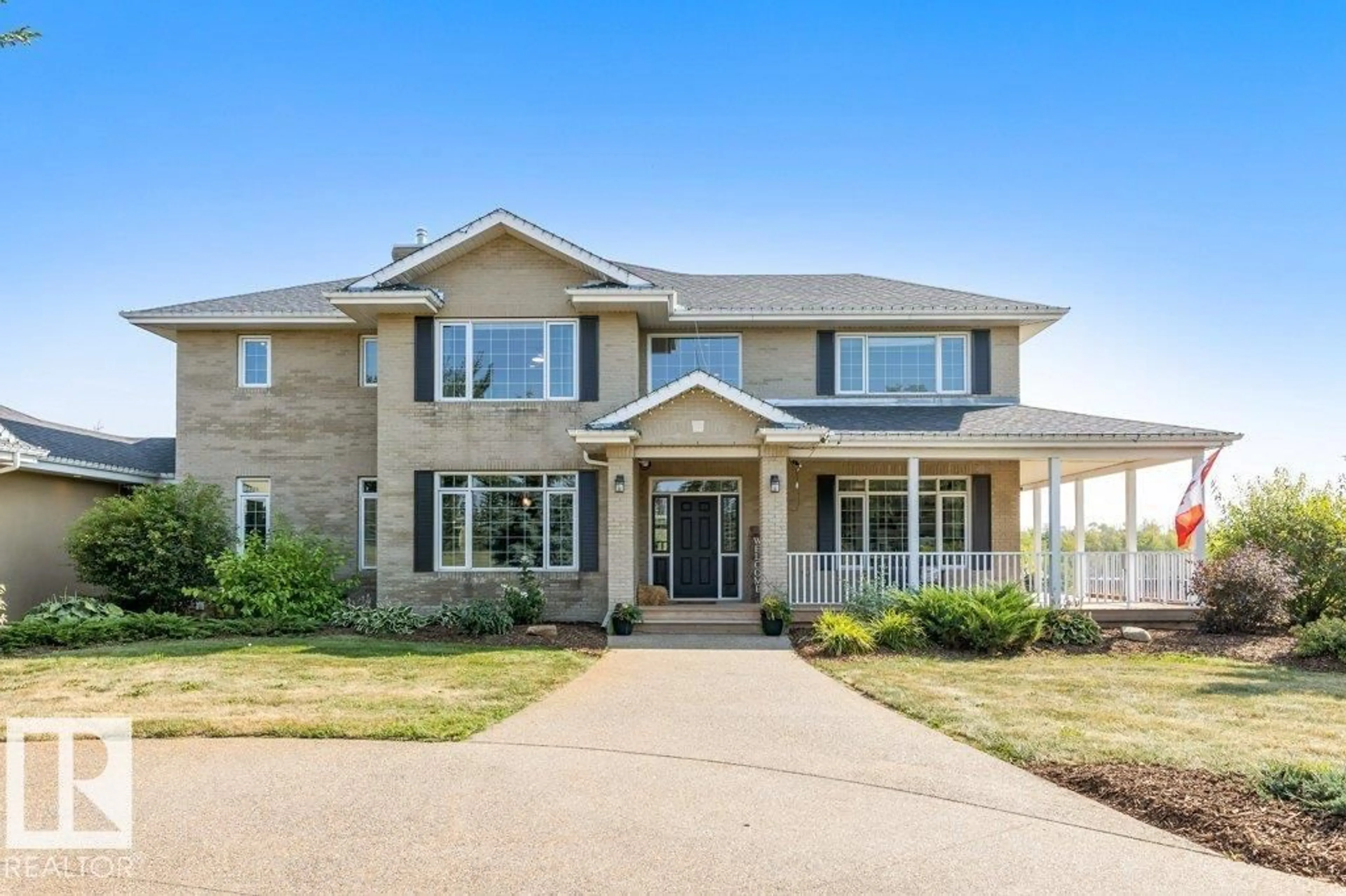 Home with brick exterior material, unknown for 26109B MEADOWVIEW DR, Rural Sturgeon County Alberta T8T0K9