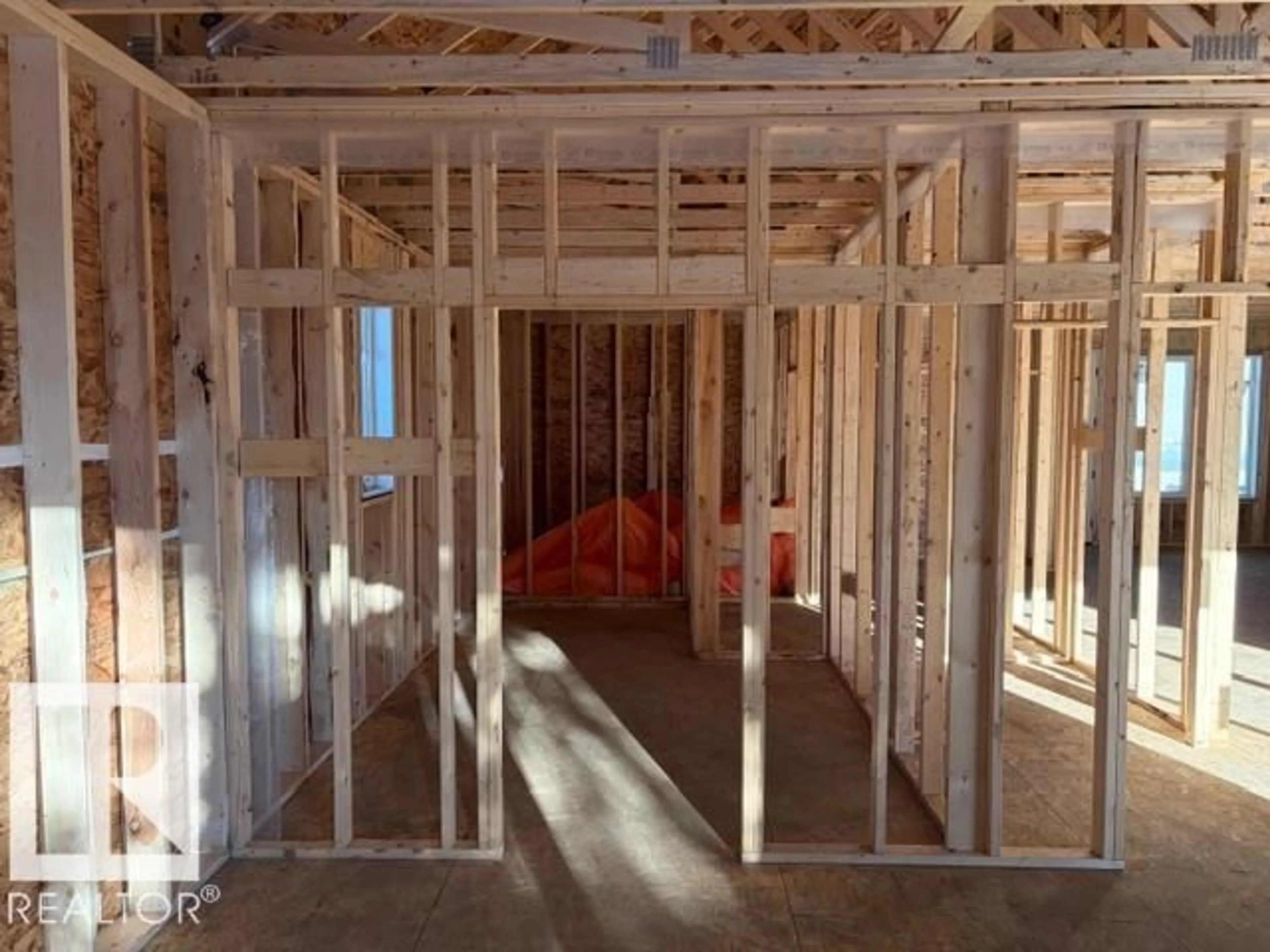 A pic of a room for 39 ELSINORE PL, Edmonton Alberta T5X0M6