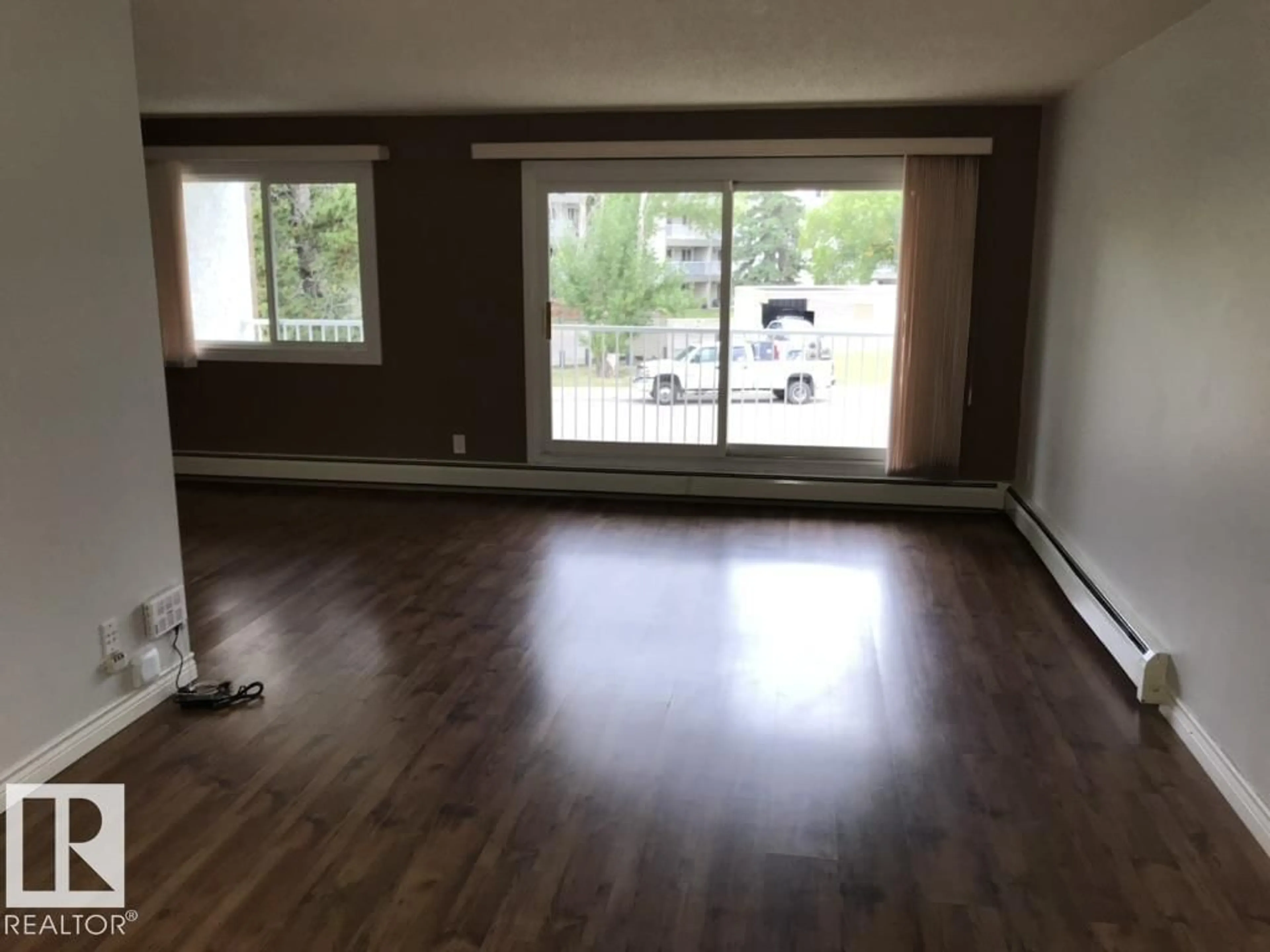 A pic of a room for 201 - 14825 51 AV, Edmonton Alberta T6H5G4