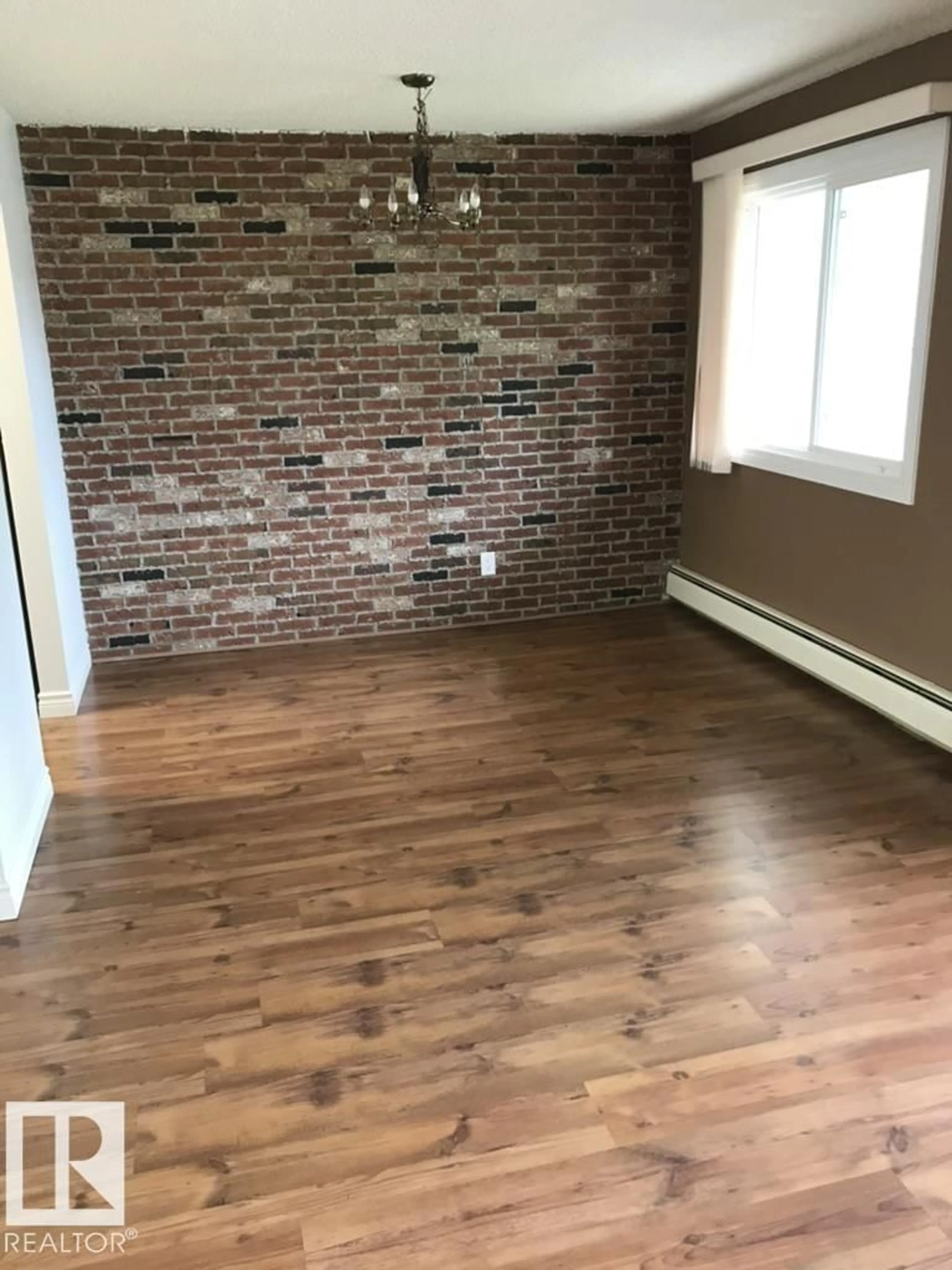 A pic of a room for 201 - 14825 51 AV, Edmonton Alberta T6H5G4