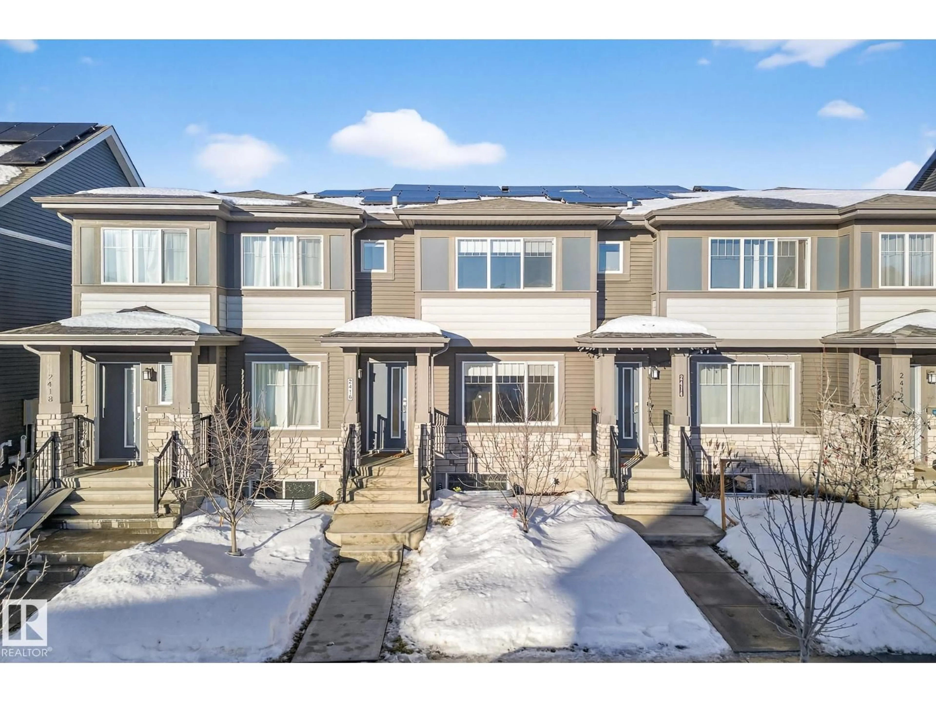 A pic from outside/outdoor area/front of a property/back of a property/a pic from drone, street for 2416 TRUMPETER WY, Edmonton Alberta T5S0R9