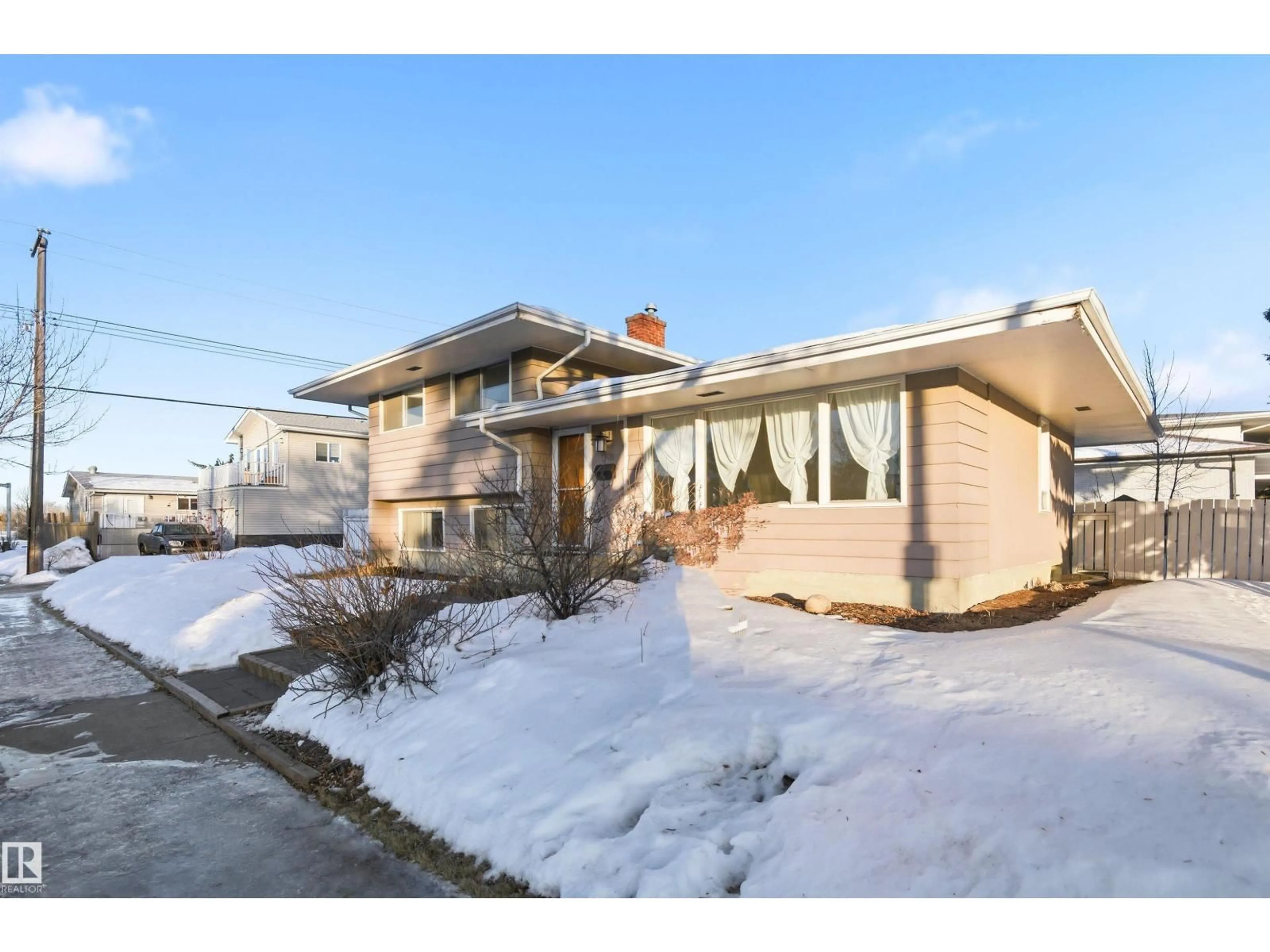 Unknown for 11428 51 AV, Edmonton Alberta T6H0M2