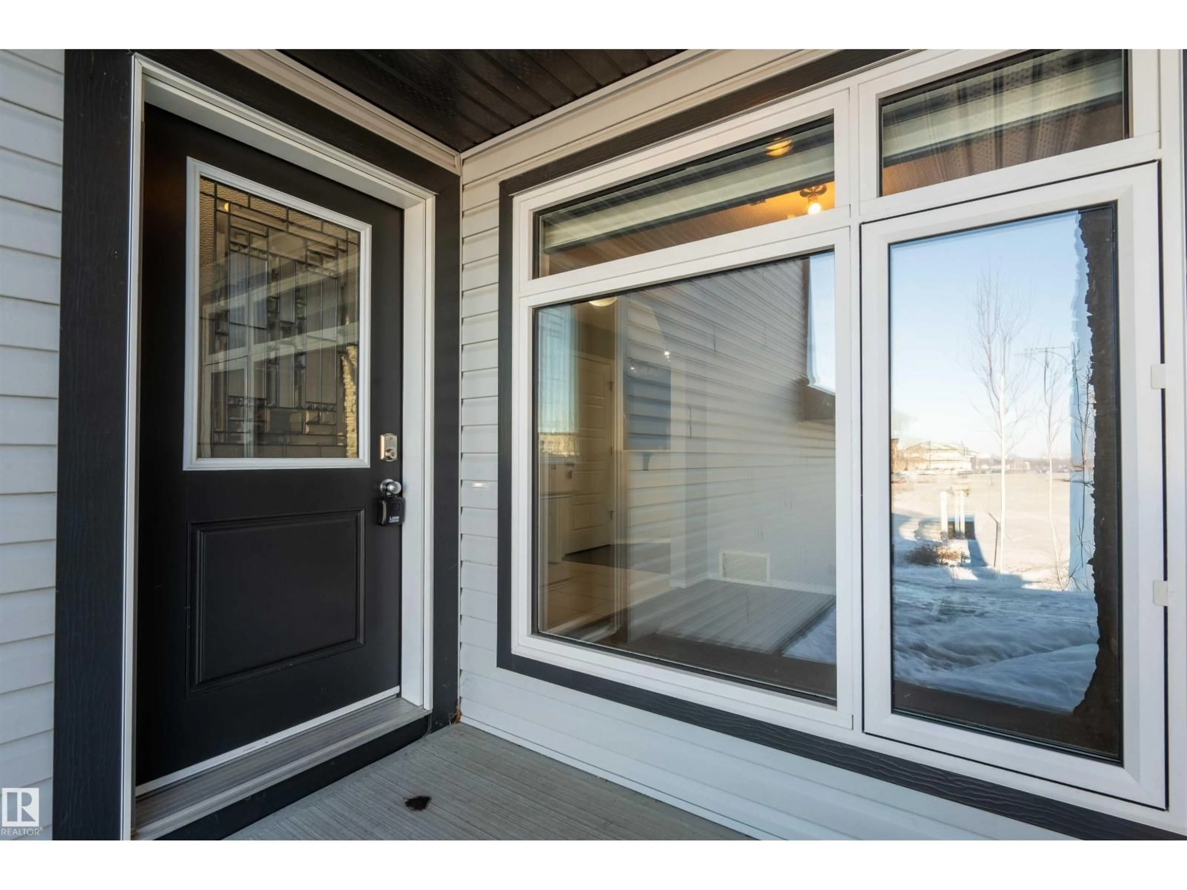 Indoor entryway for SW - 7155 CARDINAL WY, Edmonton Alberta T6W2Y3