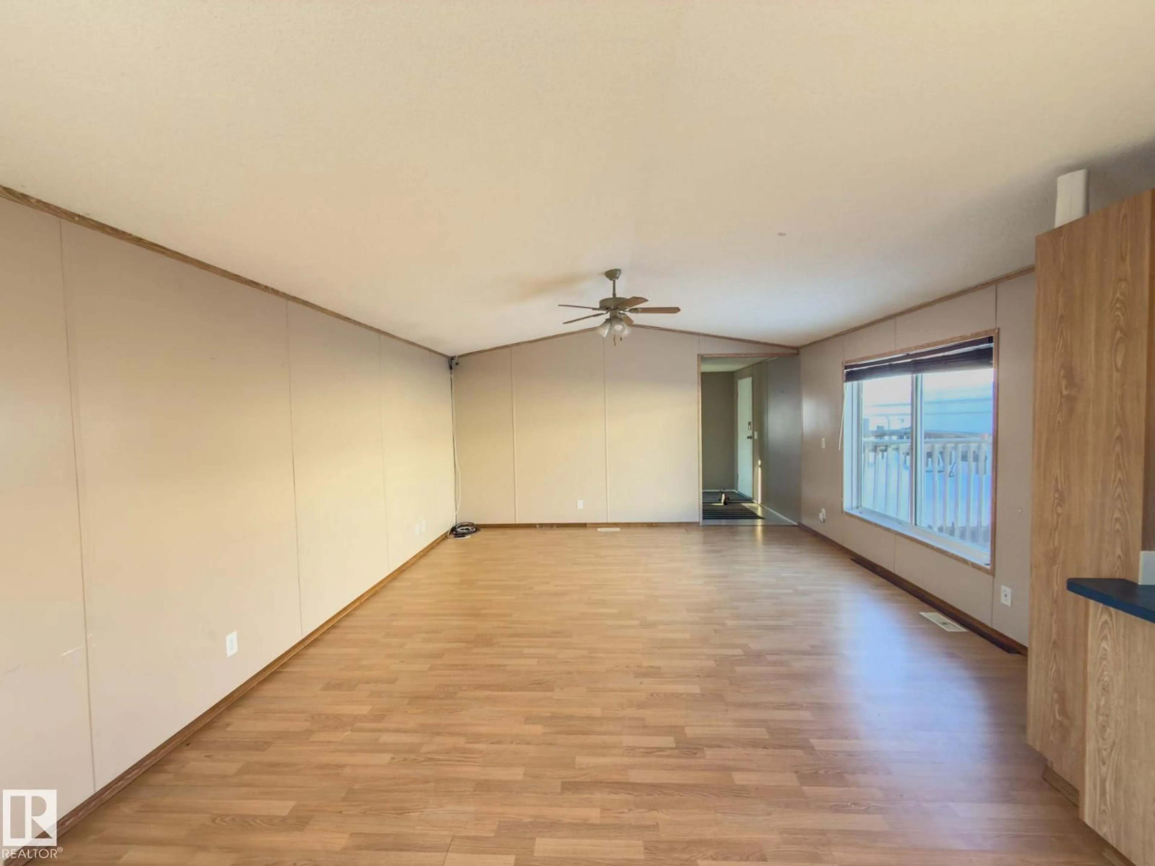 A pic of a room for #99 - 5508 55 ST, Bonnyville Town Alberta T9N2B8