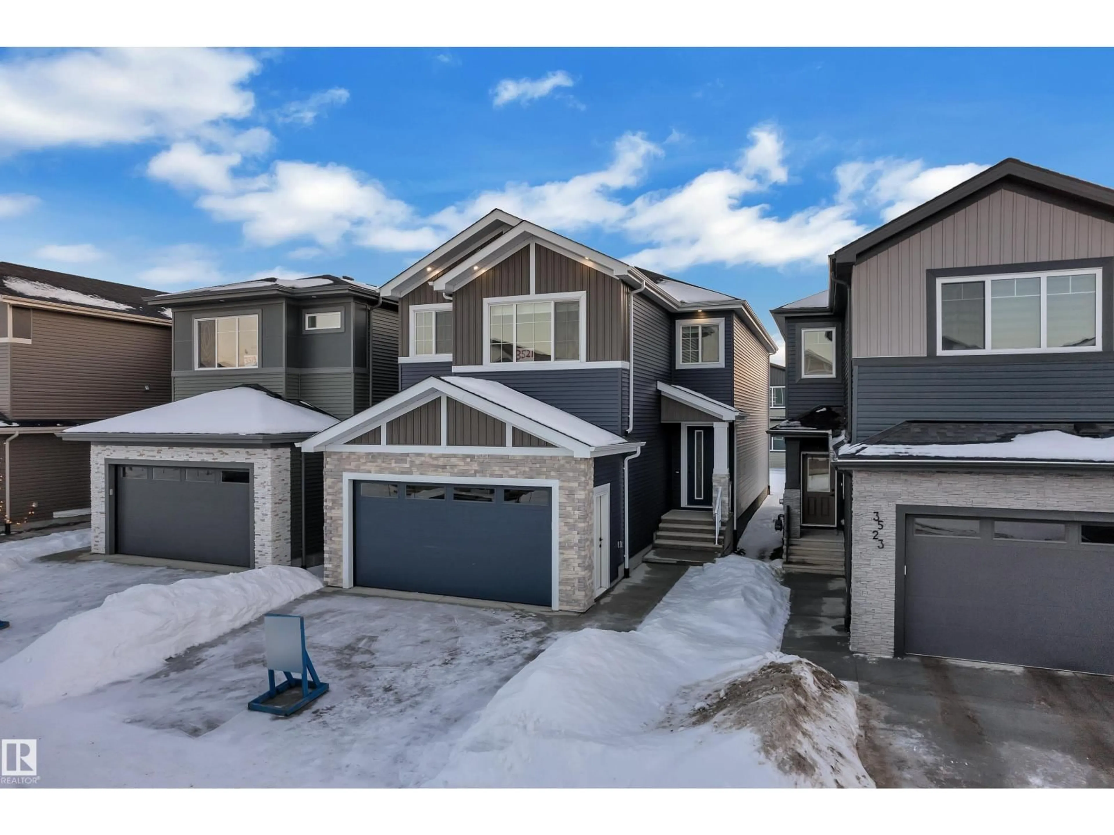 A pic from outside/outdoor area/front of a property/back of a property/a pic from drone, street for 3521 42 AV, Beaumont Alberta T4X3A7
