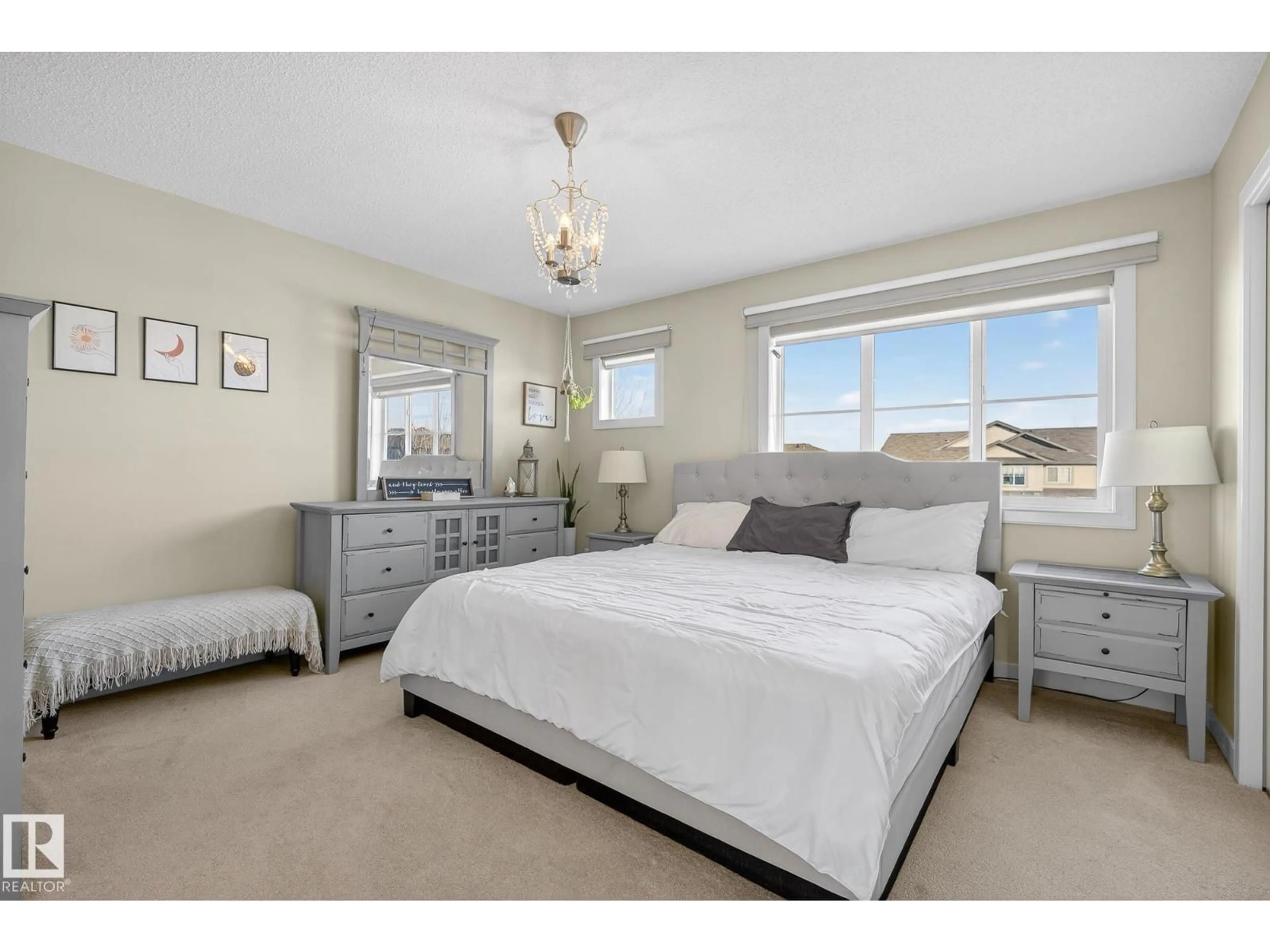 Bedroom with bed, unknown for 6103 SUNBROOK LANDING, Sherwood Park Alberta T8H0J7