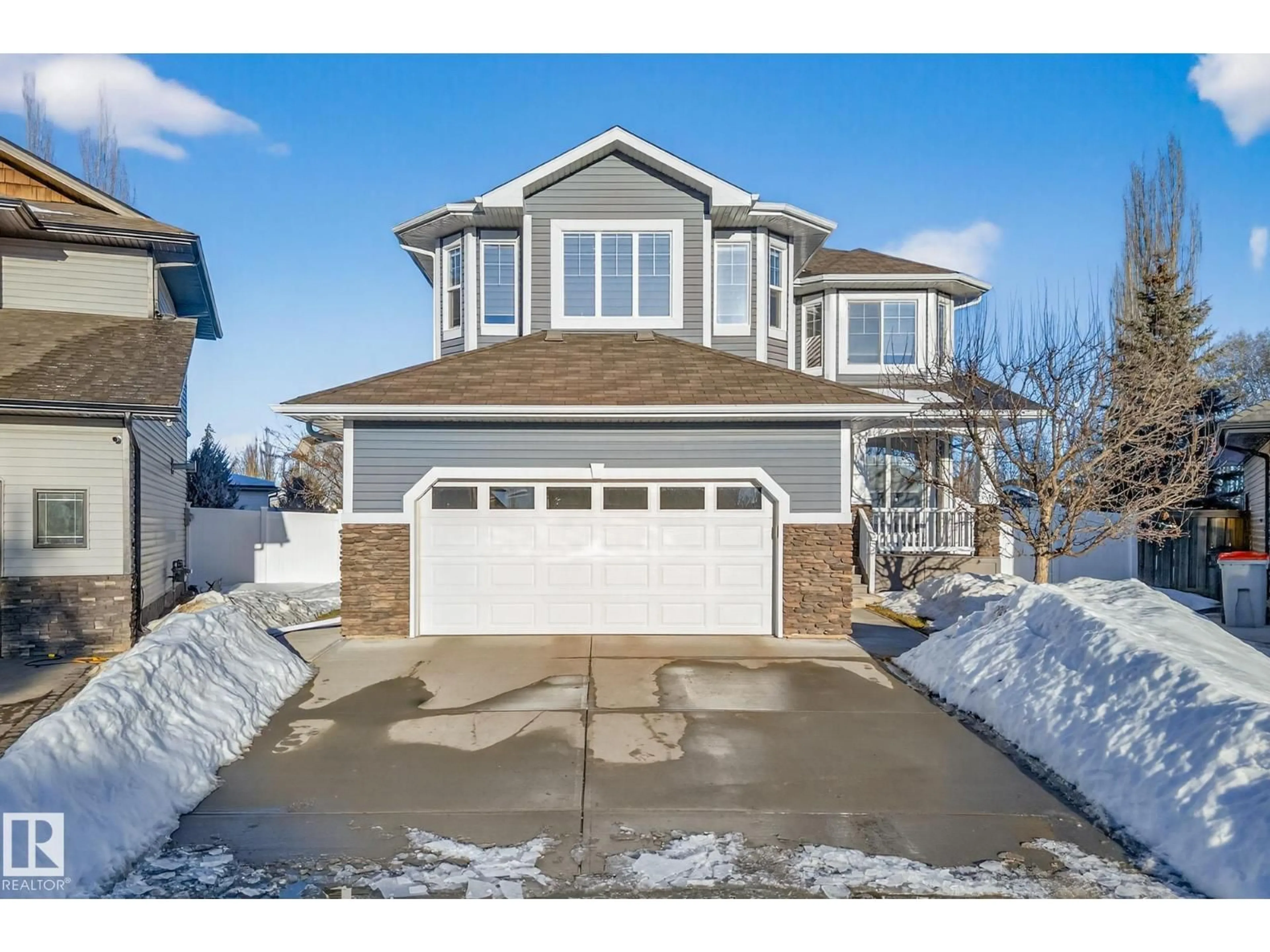 Home with vinyl exterior material, street for 559 WESTERRA BV, Stony Plain Alberta T7Z3A1