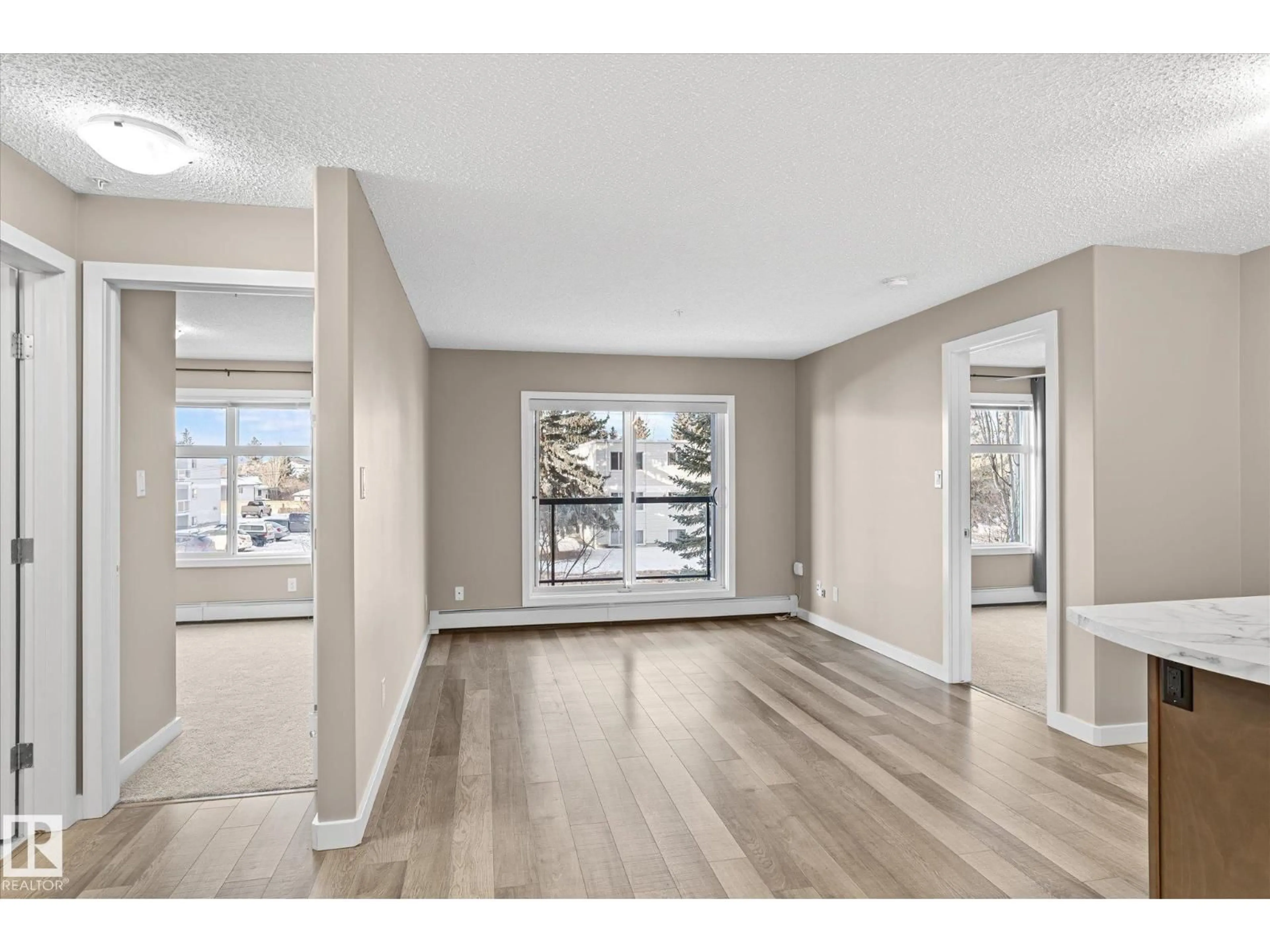 Unknown for 257 - 7805 71 ST NW, Edmonton Alberta T6B3V6