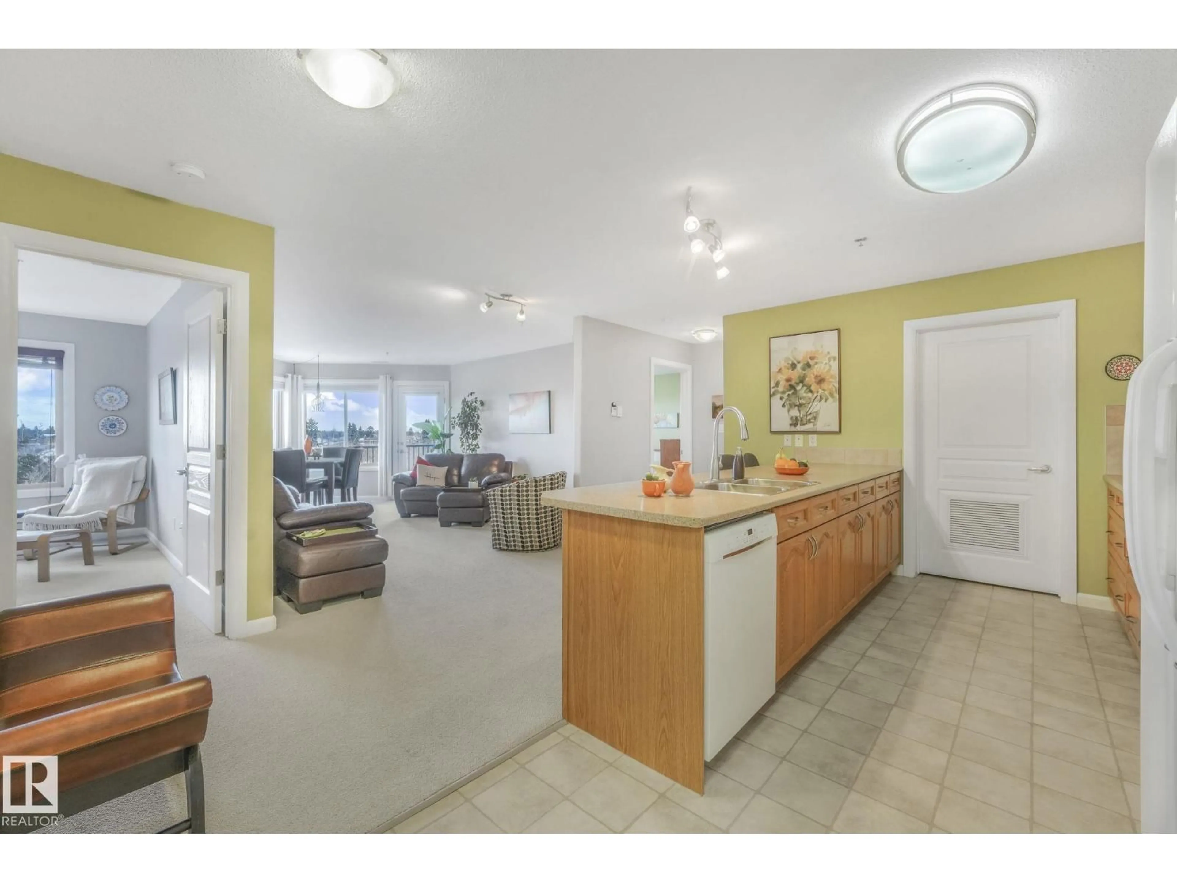 Unknown for #415 - 530 HOOKE RD, Edmonton Alberta T5A5J5