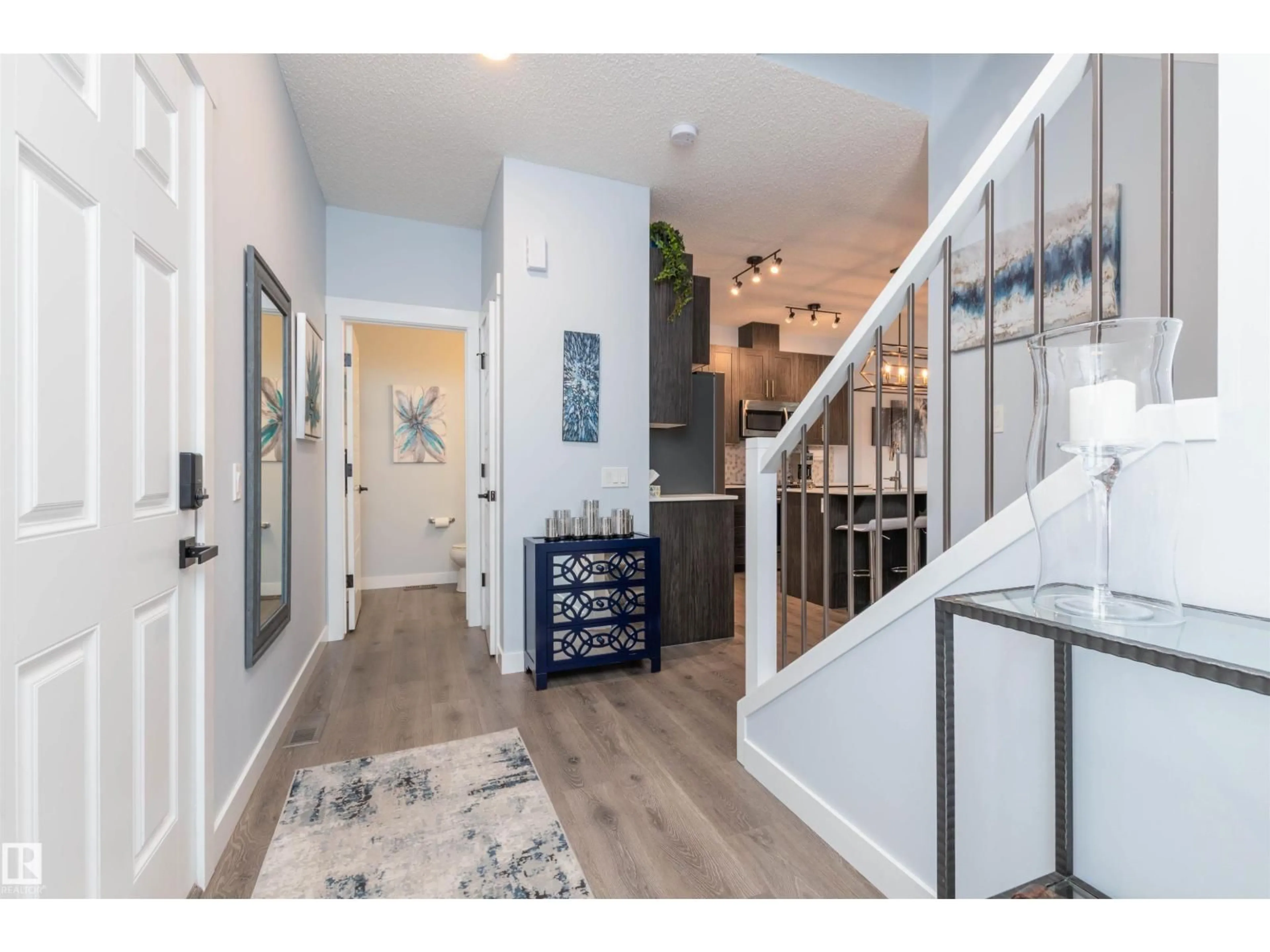 Indoor entryway for 223 ABERDEEN CR, Sherwood Park Alberta T8H0Z1
