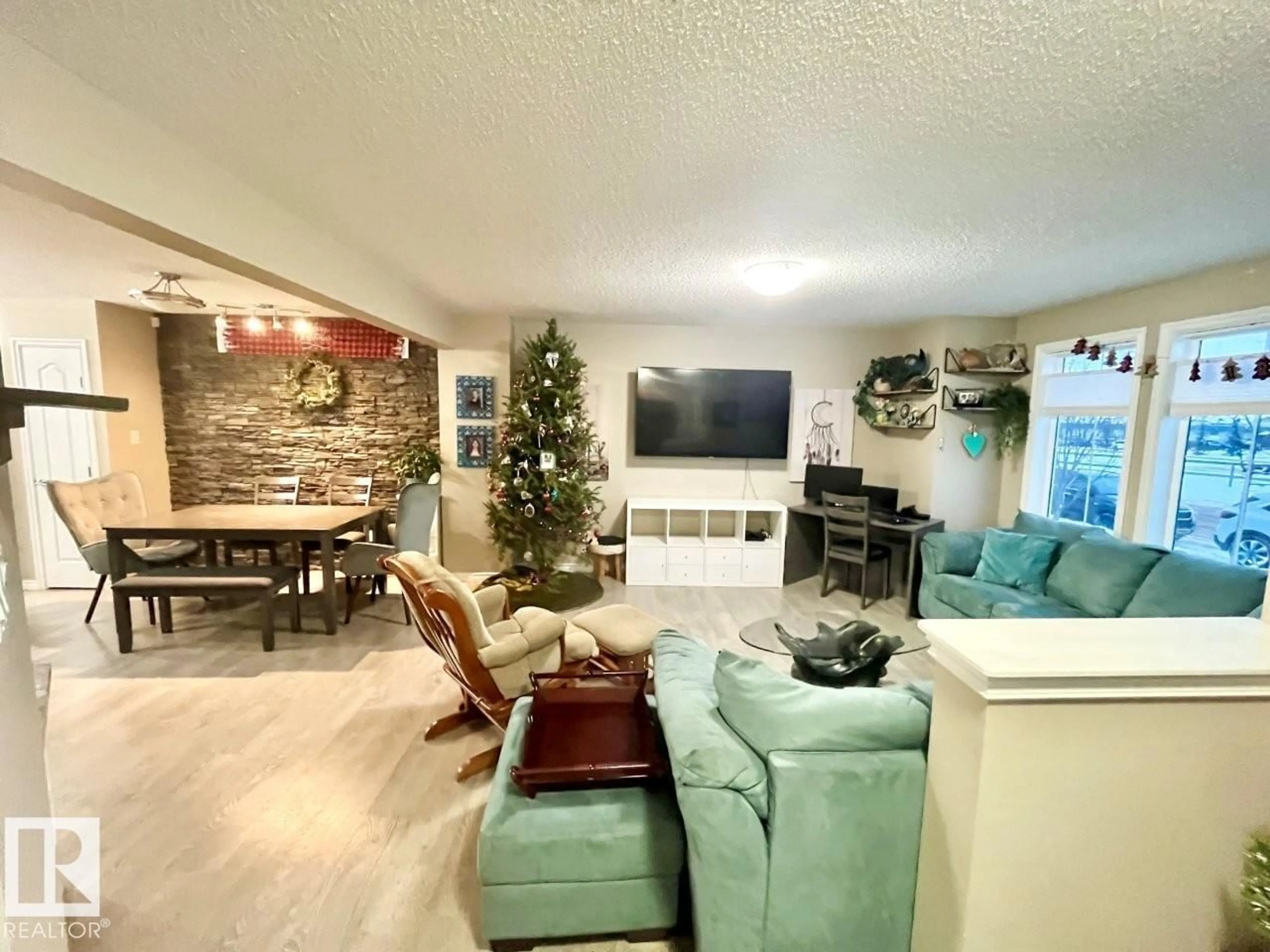 Living room with furniture, unknown for NW - 9340 211 ST, Edmonton Alberta T6R1P5