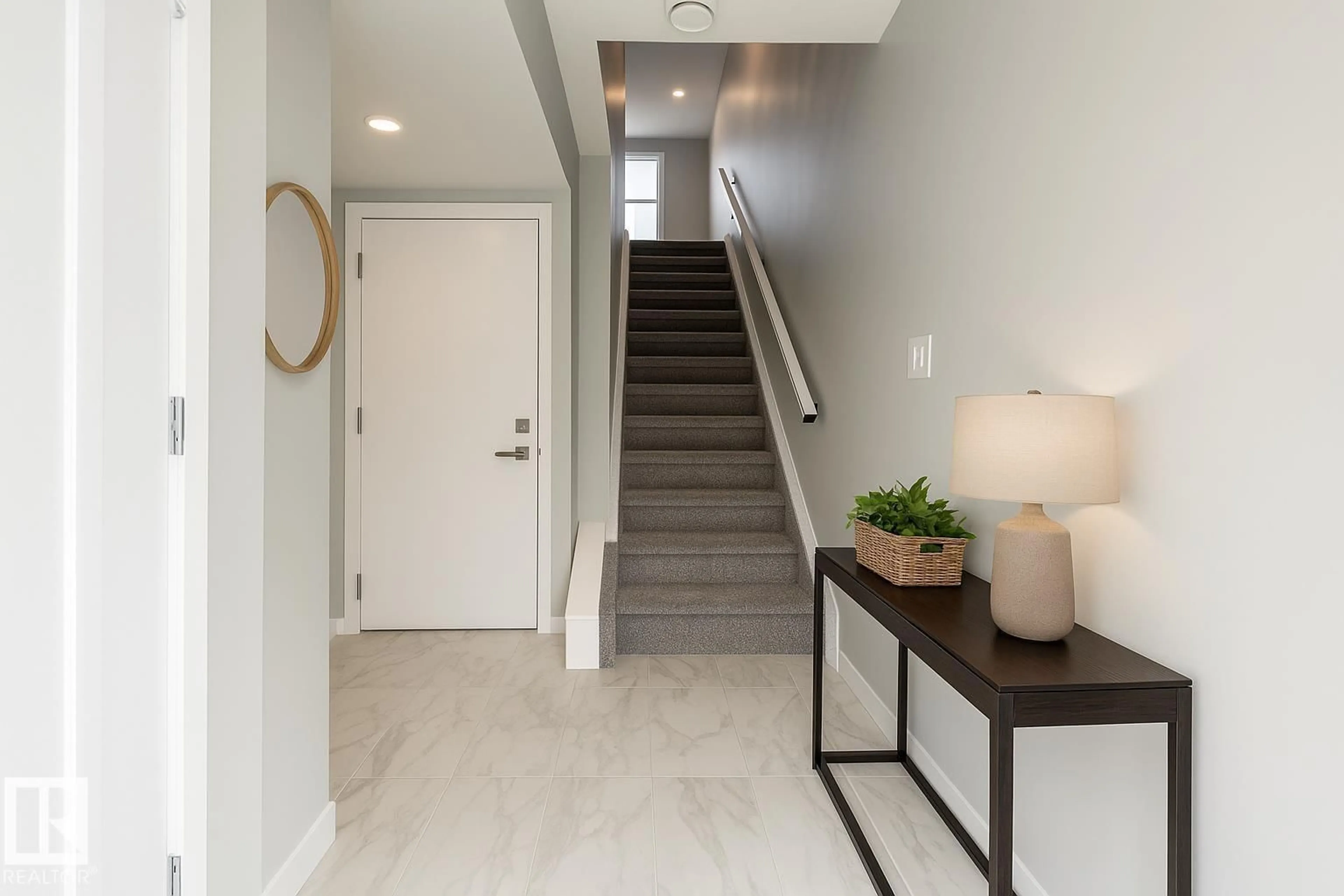 Indoor entryway for #91 - 1304 RUTHERFORD RD, Edmonton Alberta T6W0B4