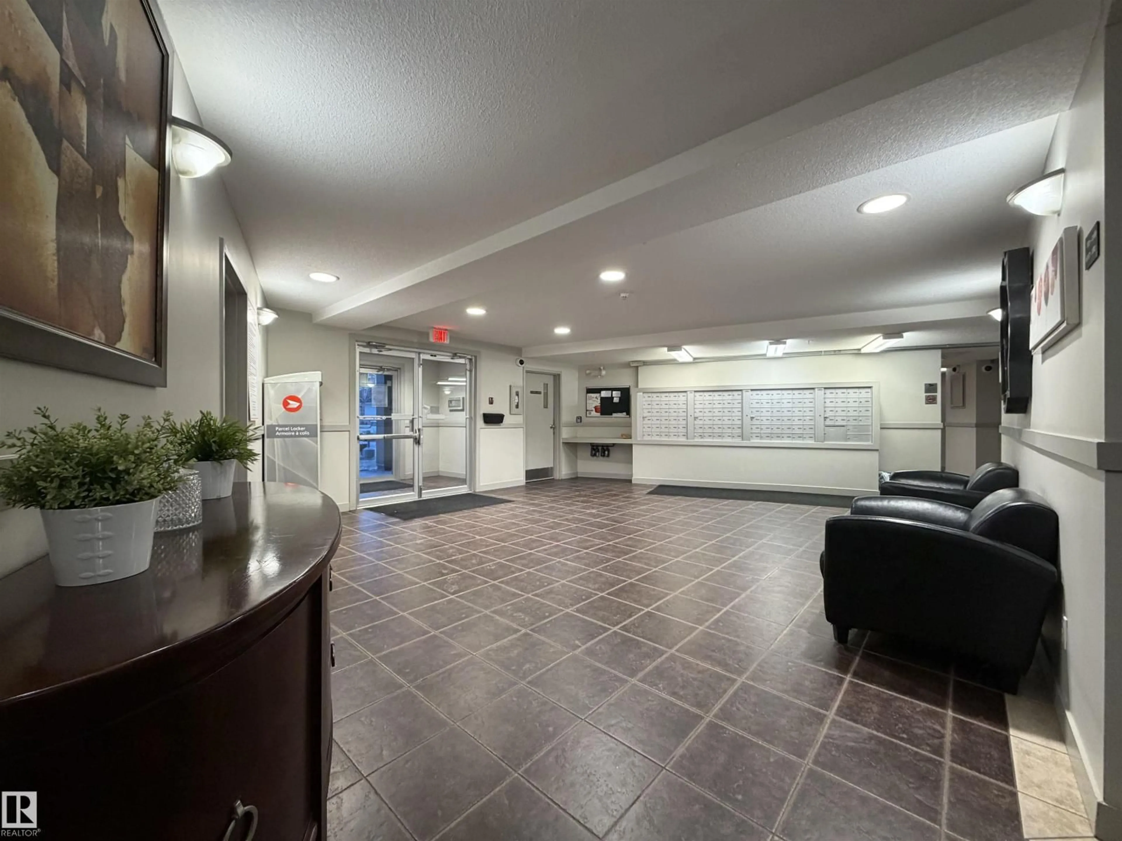 Lobby for #104 - 920 156 ST, Edmonton Alberta T6R0N6