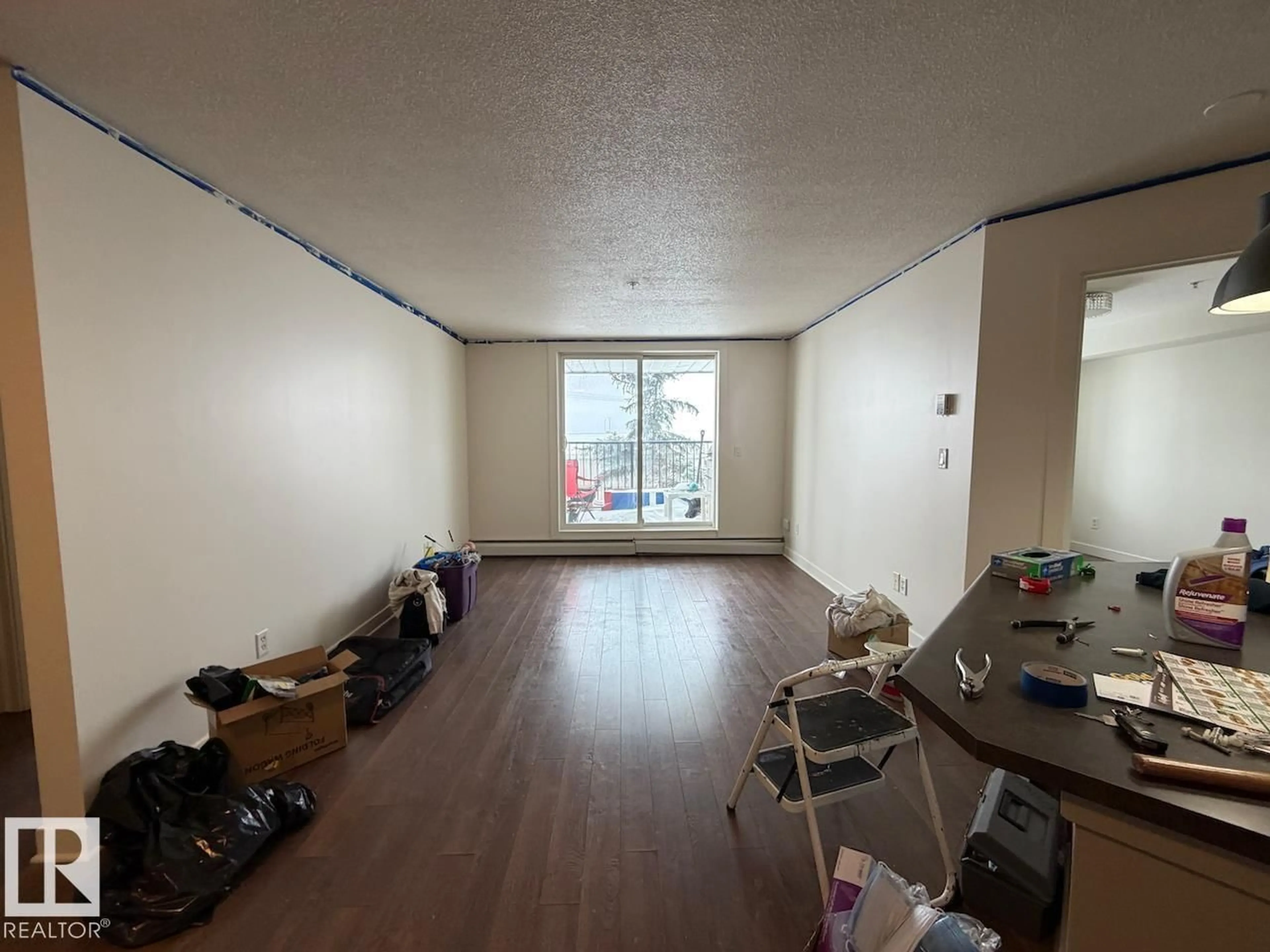 A pic of a room for #104 - 920 156 ST, Edmonton Alberta T6R0N6