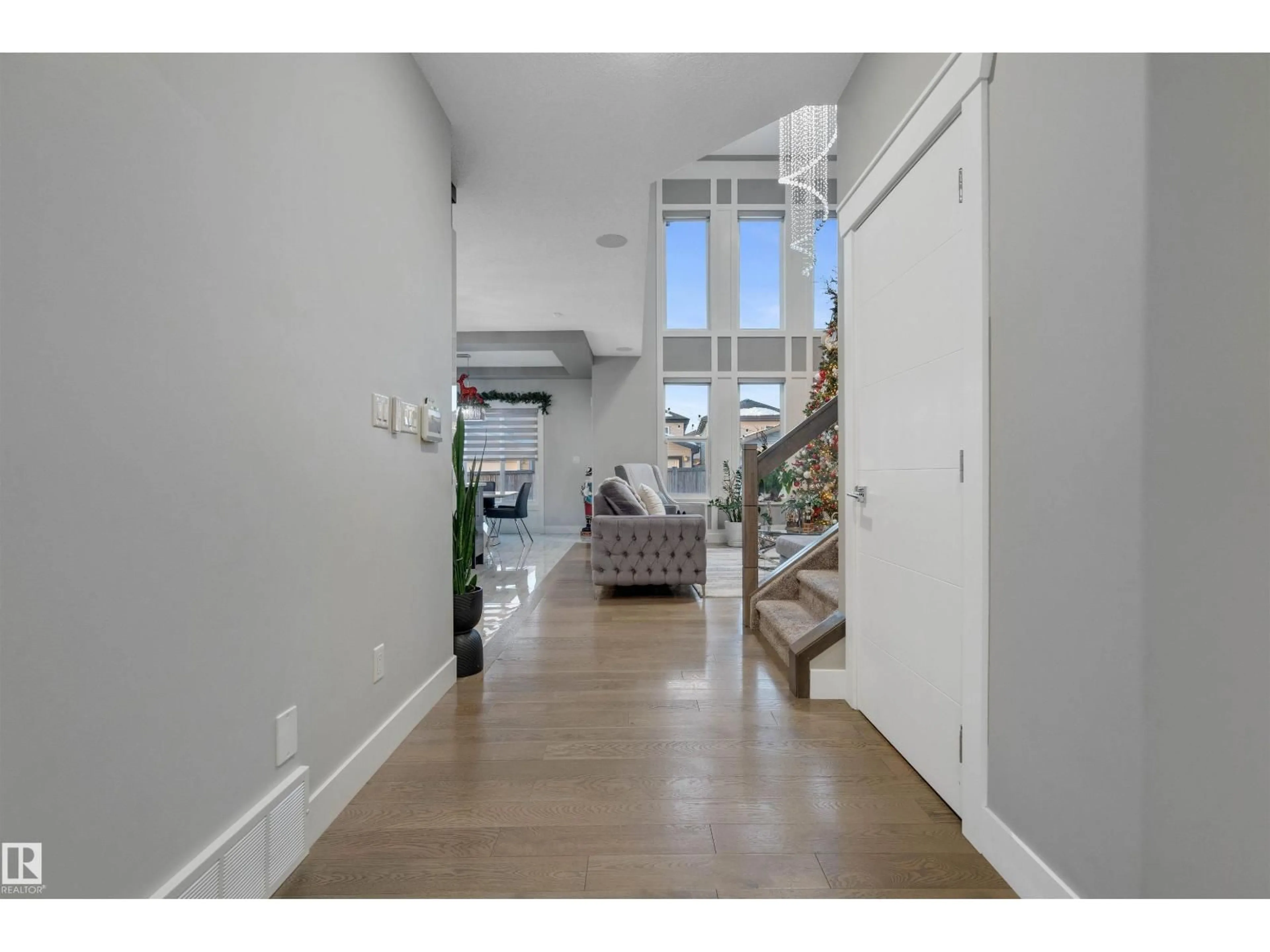 Unknown for 17022 62 ST, Edmonton Alberta T5Y3S4