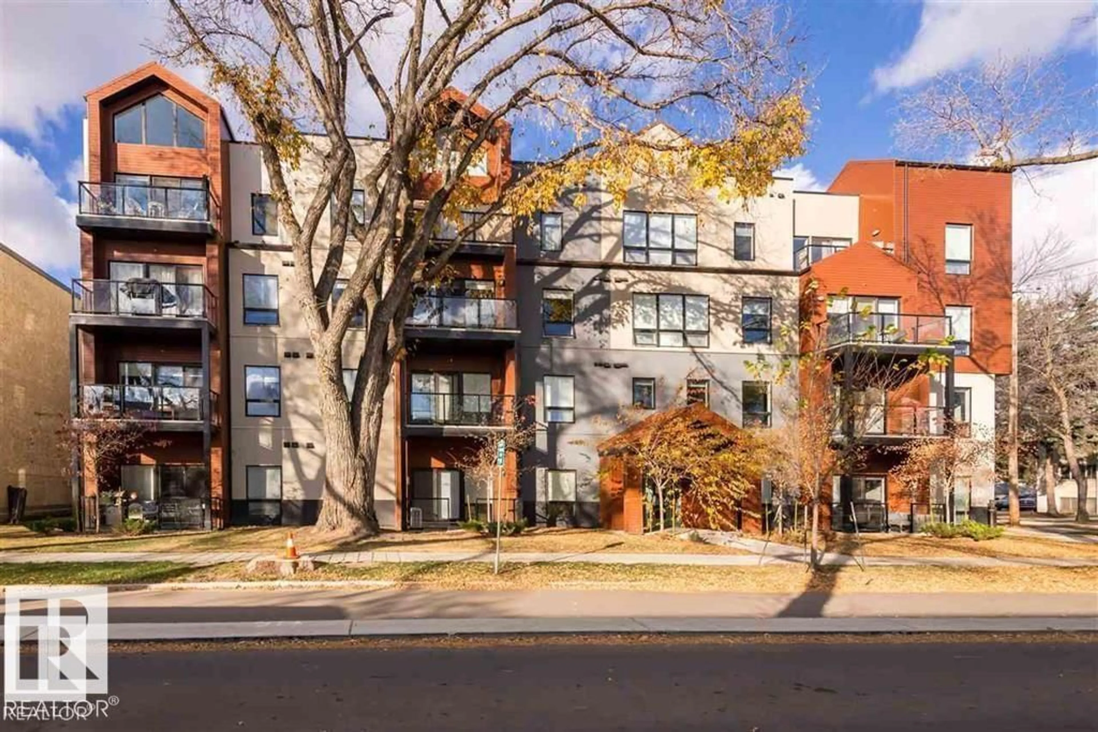 Unknown for #103 - 10006 83 AV, Edmonton Alberta T6E2C2