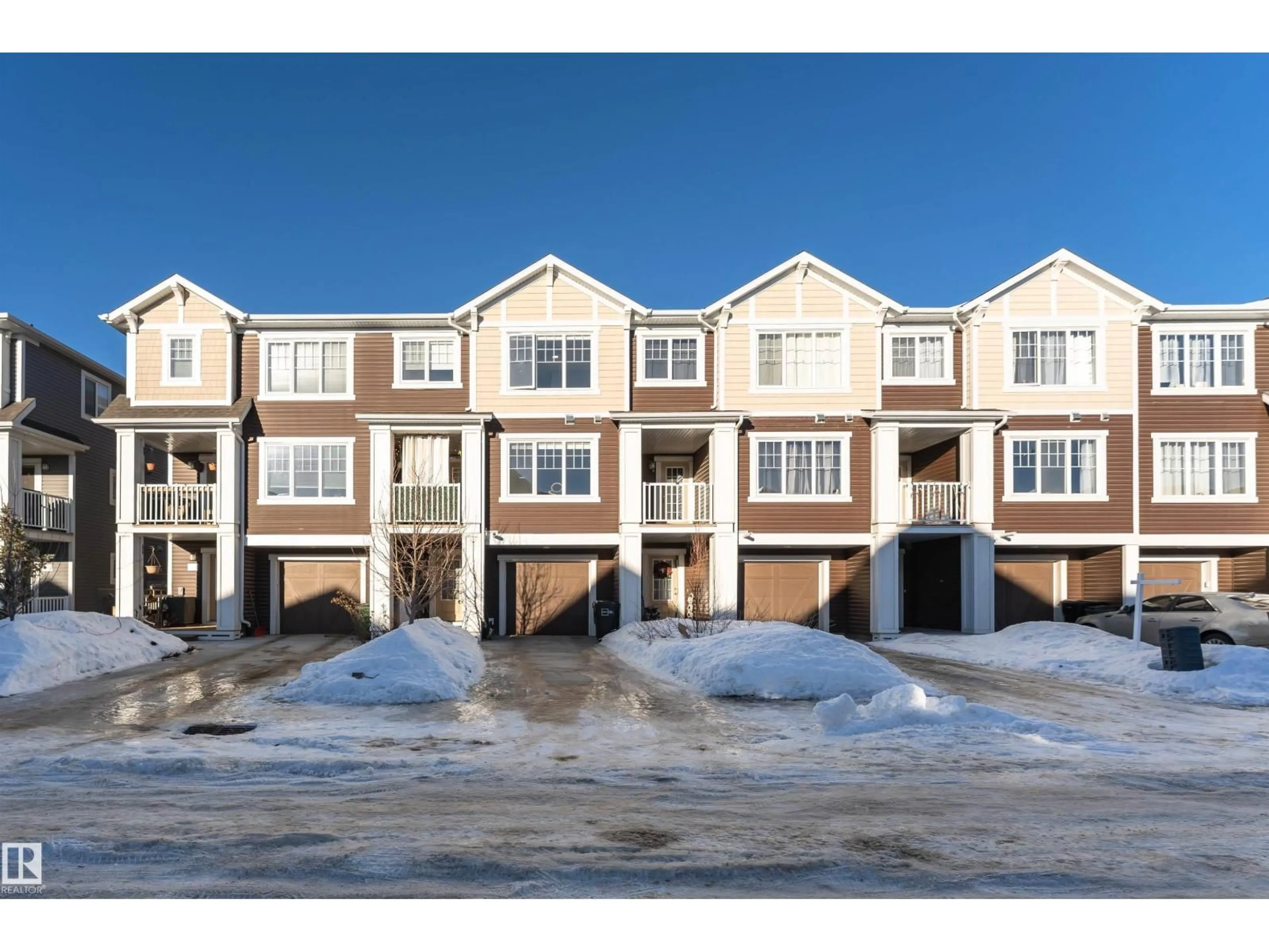 Unknown for 20318 15A AV, Edmonton Alberta T6M1L5