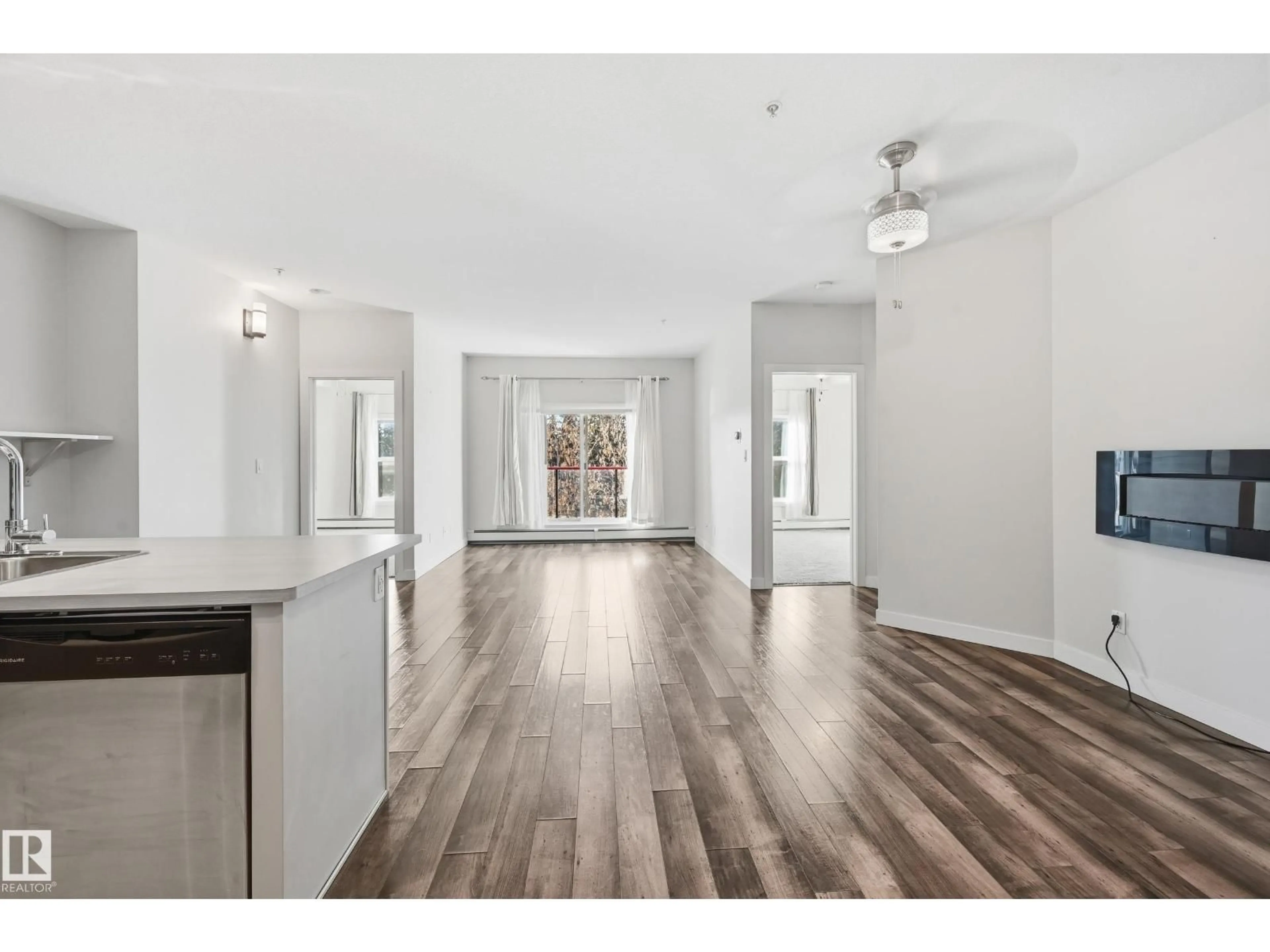 Unknown for 315 - 10611 117 ST NW, Edmonton Alberta T5H0G6